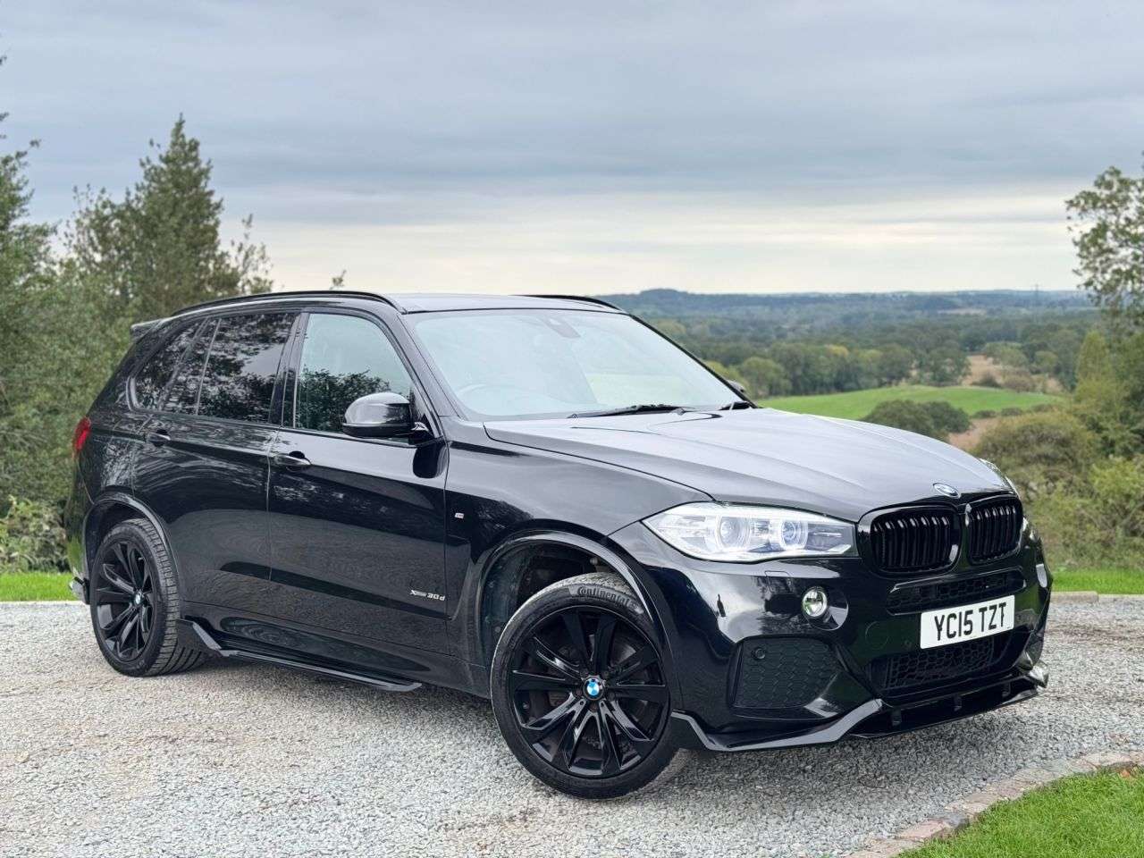 A 2015 BMW X5 XDRIVE30D M SPORT A 2015 BMW X5 XDRIVE30D M SPORT