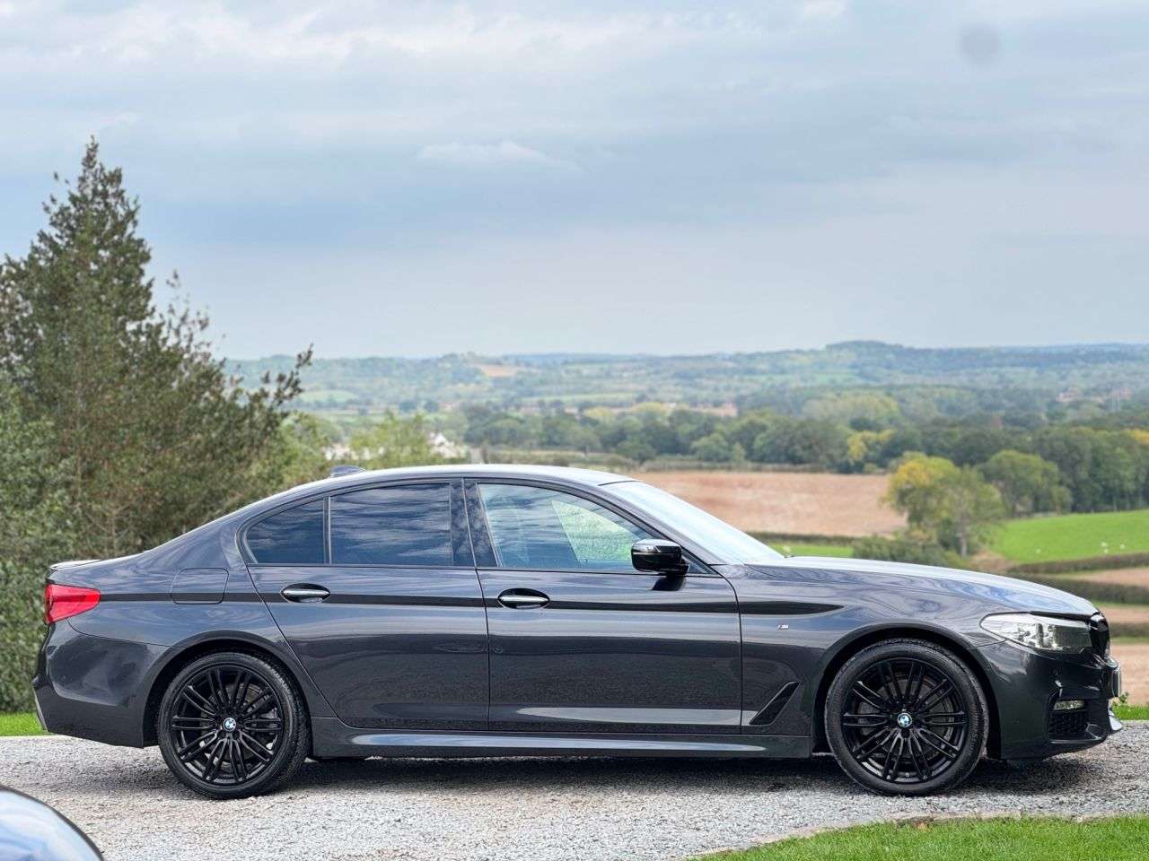2017 BMW 5 SERIES 2017 BMW 5 SERIES