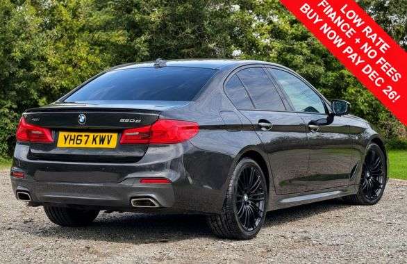 A 2017 BMW 5 SERIES 2.0 520d M Sport Saloon 4dr Diesel Auto xDrive Euro 6 (s/s) (190 ps) A 2017 BMW 5 SERIES 2.0 520d M Sport Saloon 4dr Diesel Auto xDrive Euro 6 (s/s) (190 ps)