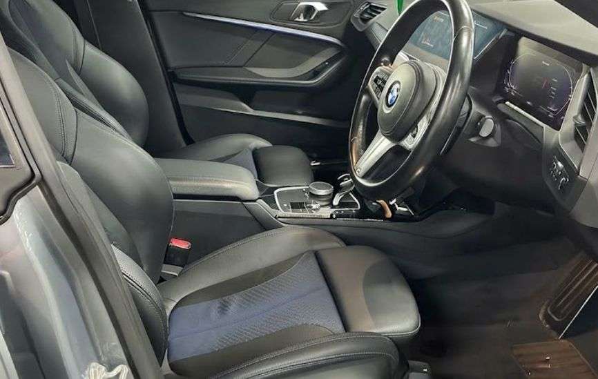 A 2023 BMW 2 SERIES GRAN COUPE 2.0 220i M Sport Saloon 4dr Petrol DCT Euro 6 (s/s) (178 ps) A 2023 BMW 2 SERIES GRAN COUPE 2.0 220i M Sport Saloon 4dr Petrol DCT Euro 6 (s/s) (178 ps)