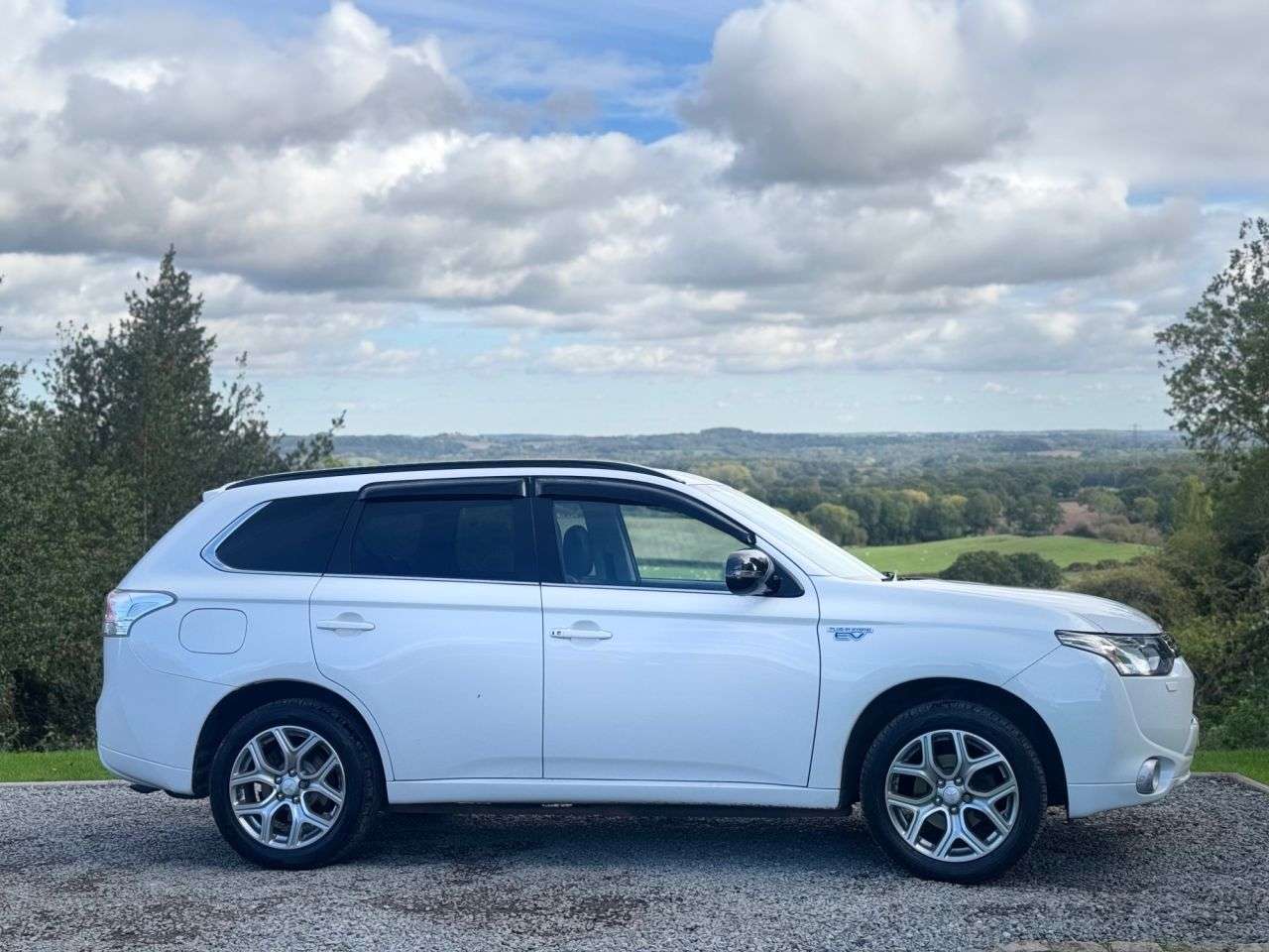 2015 MITSUBISHI OUTLANDER 2015 MITSUBISHI OUTLANDER