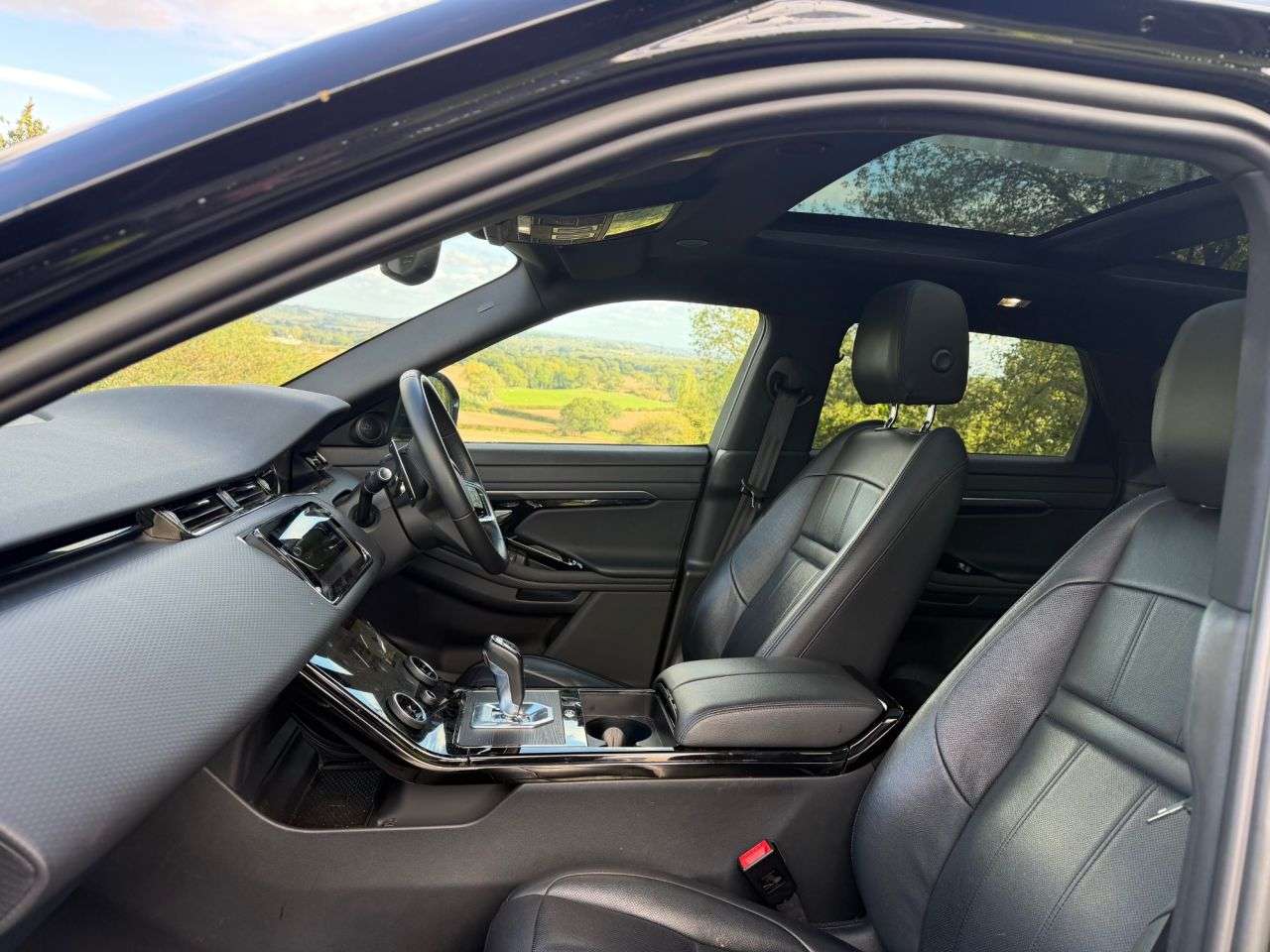 2022 LAND ROVER RANGE ROVER EVOQUE 2022 LAND ROVER RANGE ROVER EVOQUE