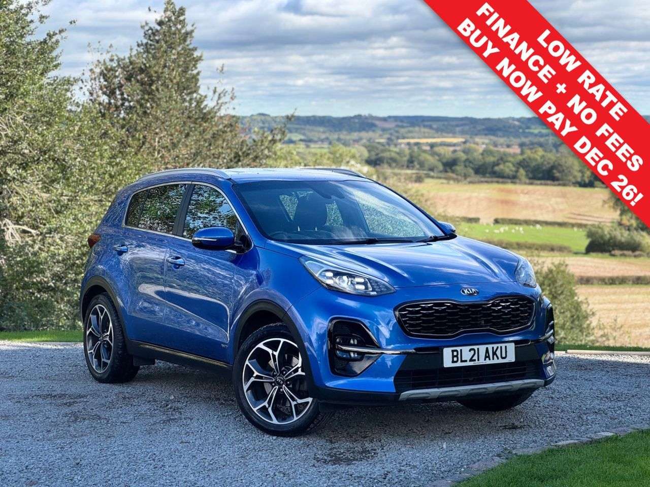 A 2021 KIA SPORTAGE 1.6 T-GDi GT-Line SUV 5dr Petrol DCT AWD Euro 6 (s/s) (174 bhp) A 2021 KIA SPORTAGE 1.6 T-GDi GT-Line SUV 5dr Petrol DCT AWD Euro 6 (s/s) (174 bhp)