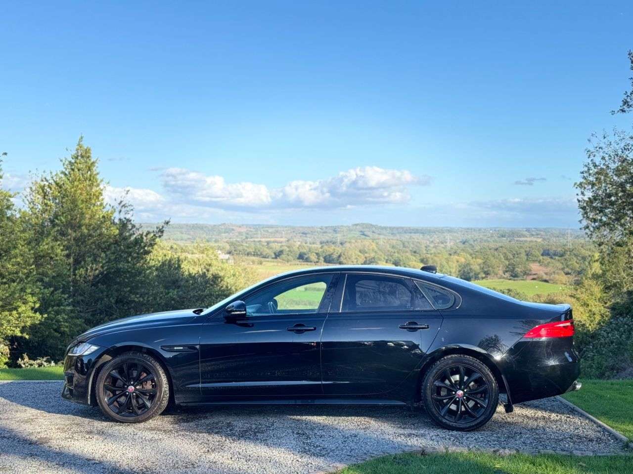 2018 JAGUAR XF 2018 JAGUAR XF