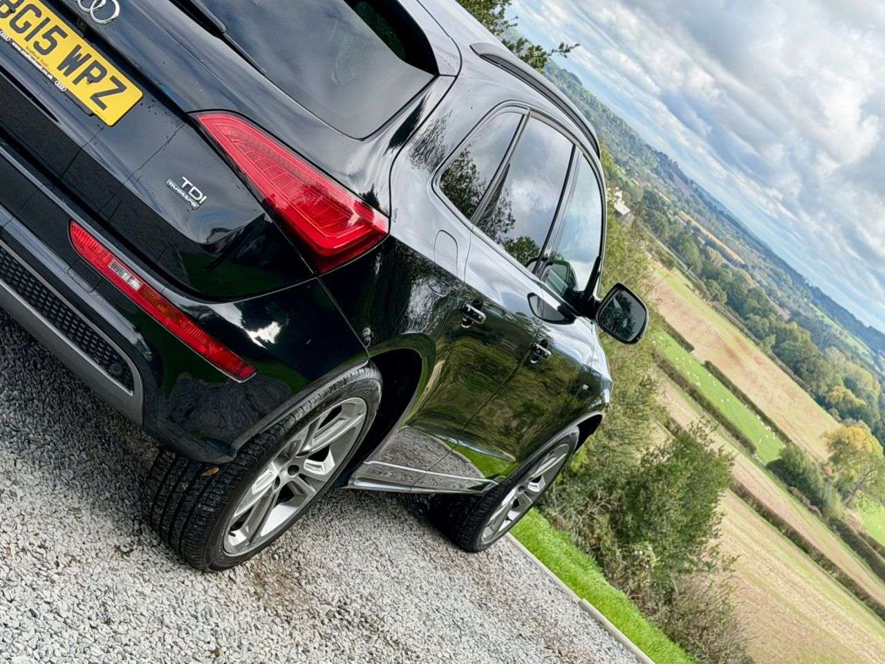 2015 AUDI Q5 2015 AUDI Q5