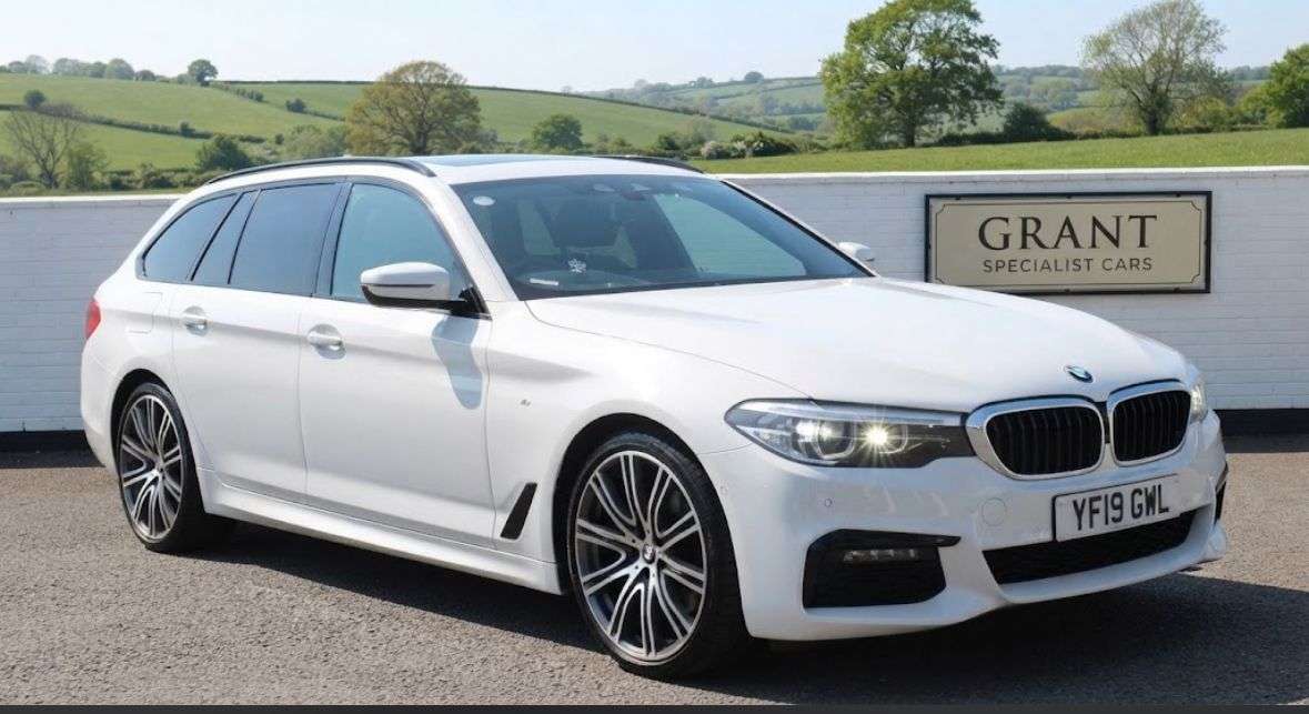 2019 BMW 5 SERIES 2019 BMW 5 SERIES