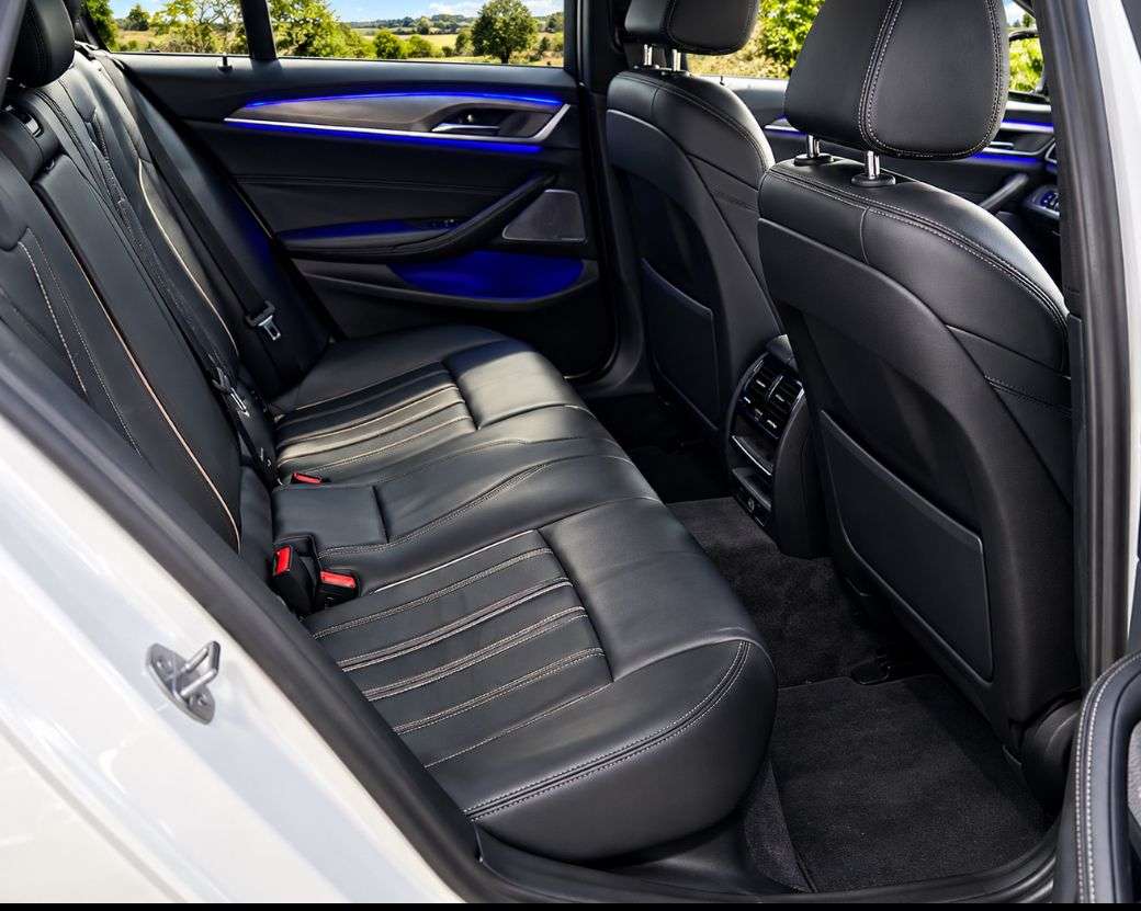 2019 BMW 5 SERIES 2019 BMW 5 SERIES