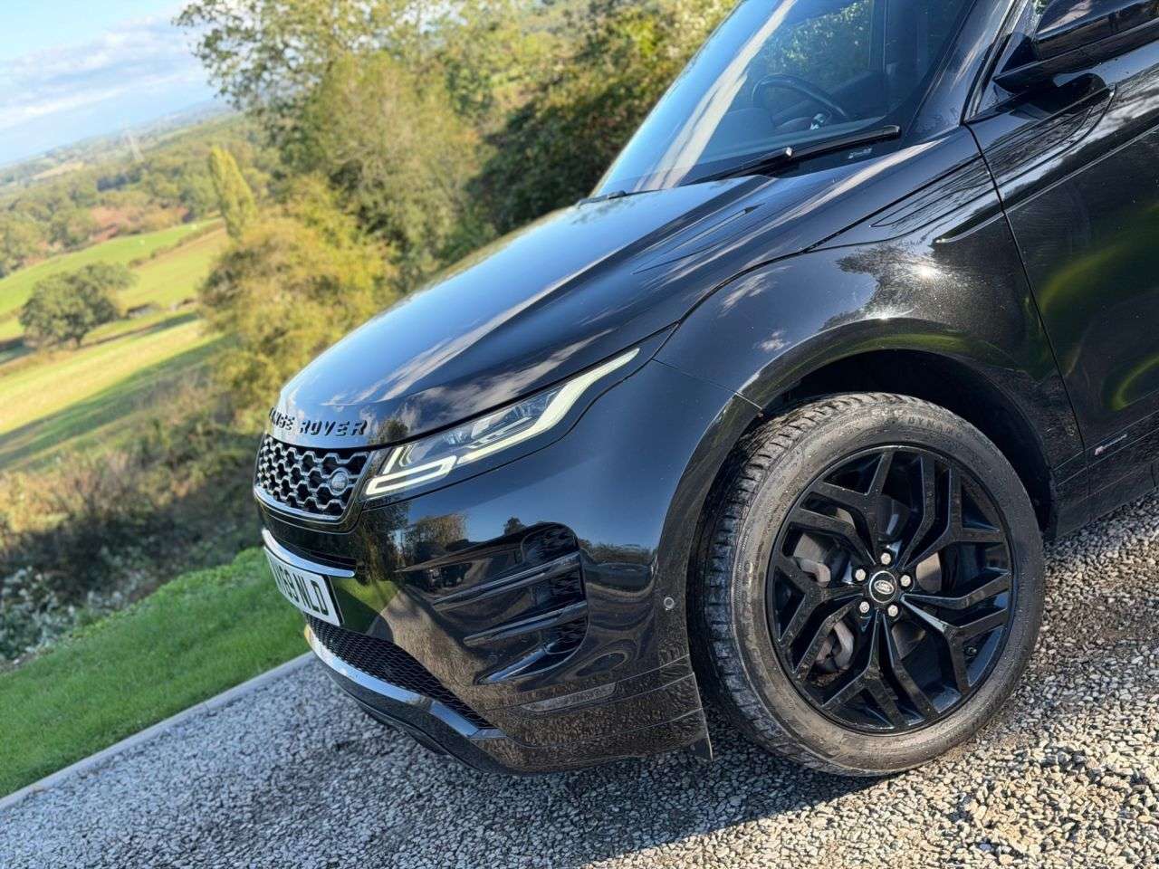 2019 LAND ROVER RANGE ROVER EVOQUE 2019 LAND ROVER RANGE ROVER EVOQUE