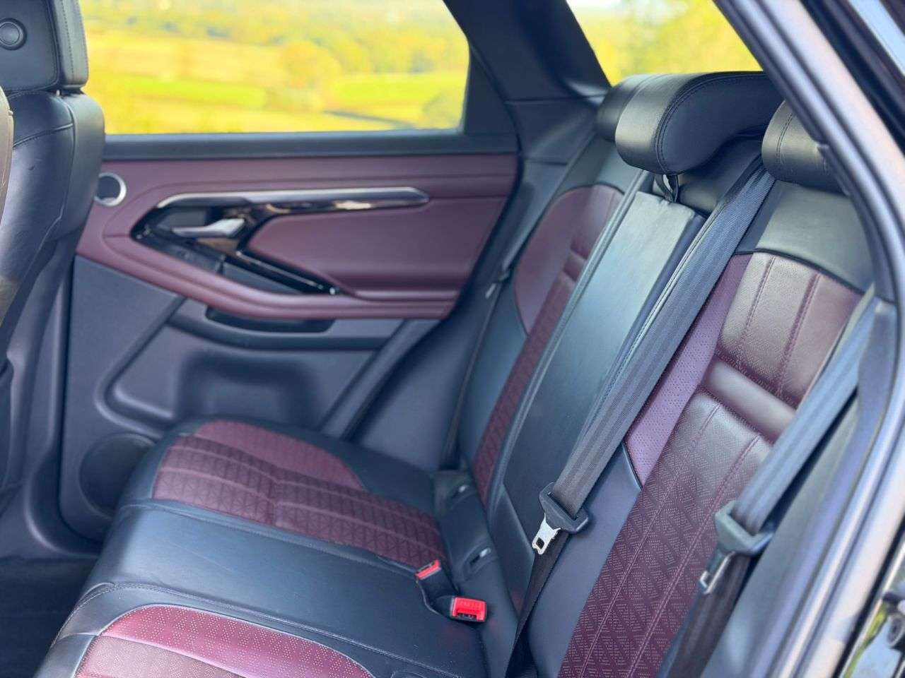 2019 LAND ROVER RANGE ROVER EVOQUE 2019 LAND ROVER RANGE ROVER EVOQUE