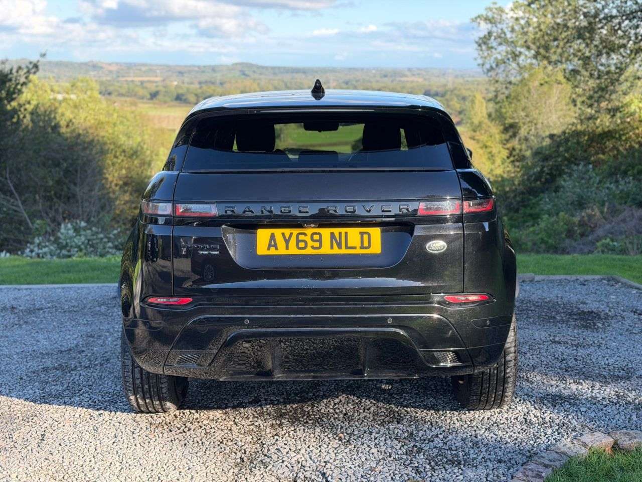 2019 LAND ROVER RANGE ROVER EVOQUE 2019 LAND ROVER RANGE ROVER EVOQUE