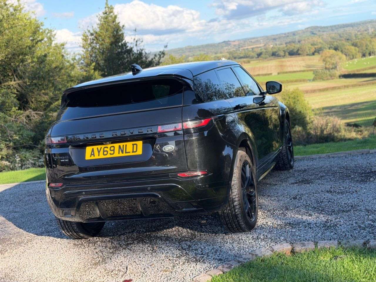 2019 LAND ROVER RANGE ROVER EVOQUE 2019 LAND ROVER RANGE ROVER EVOQUE