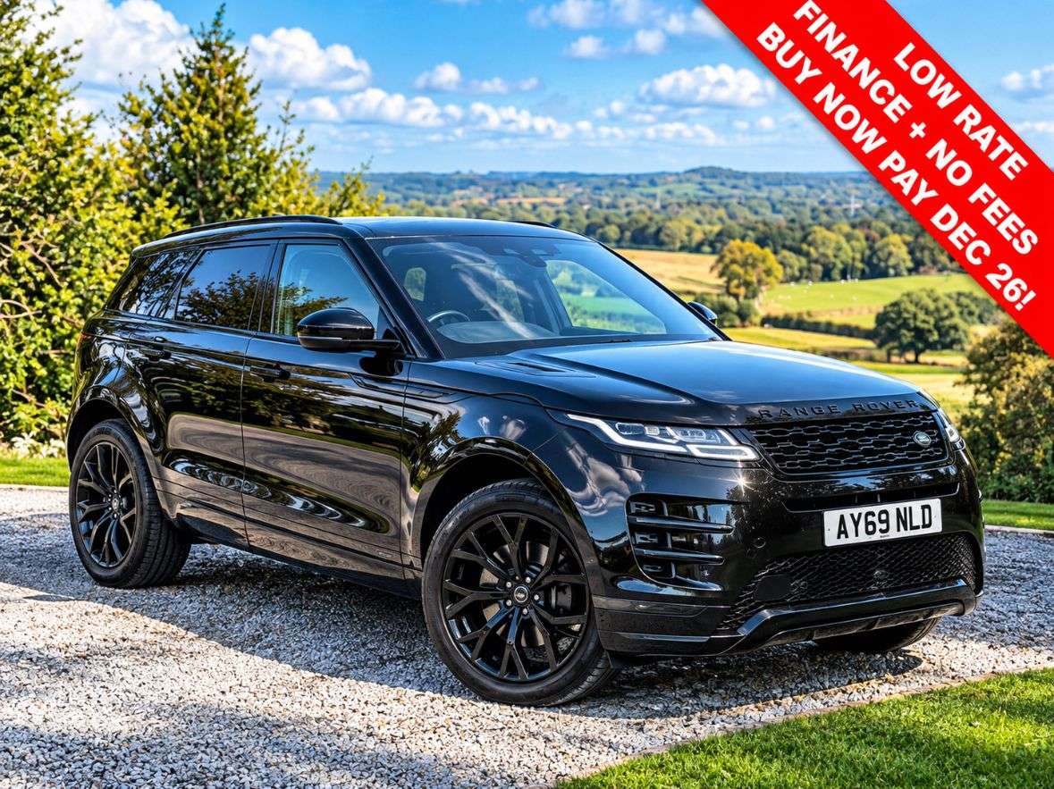 A 2019 LAND ROVER RANGE ROVER EVOQUE 2.0 D180 R-Dynamic HSE SUV 5dr Diesel Auto 4WD Euro 6 (s/s) (180 ps) A 2019 LAND ROVER RANGE ROVER EVOQUE 2.0 D180 R-Dynamic HSE SUV 5dr Diesel Auto 4WD Euro 6 (s/s) (180 ps)