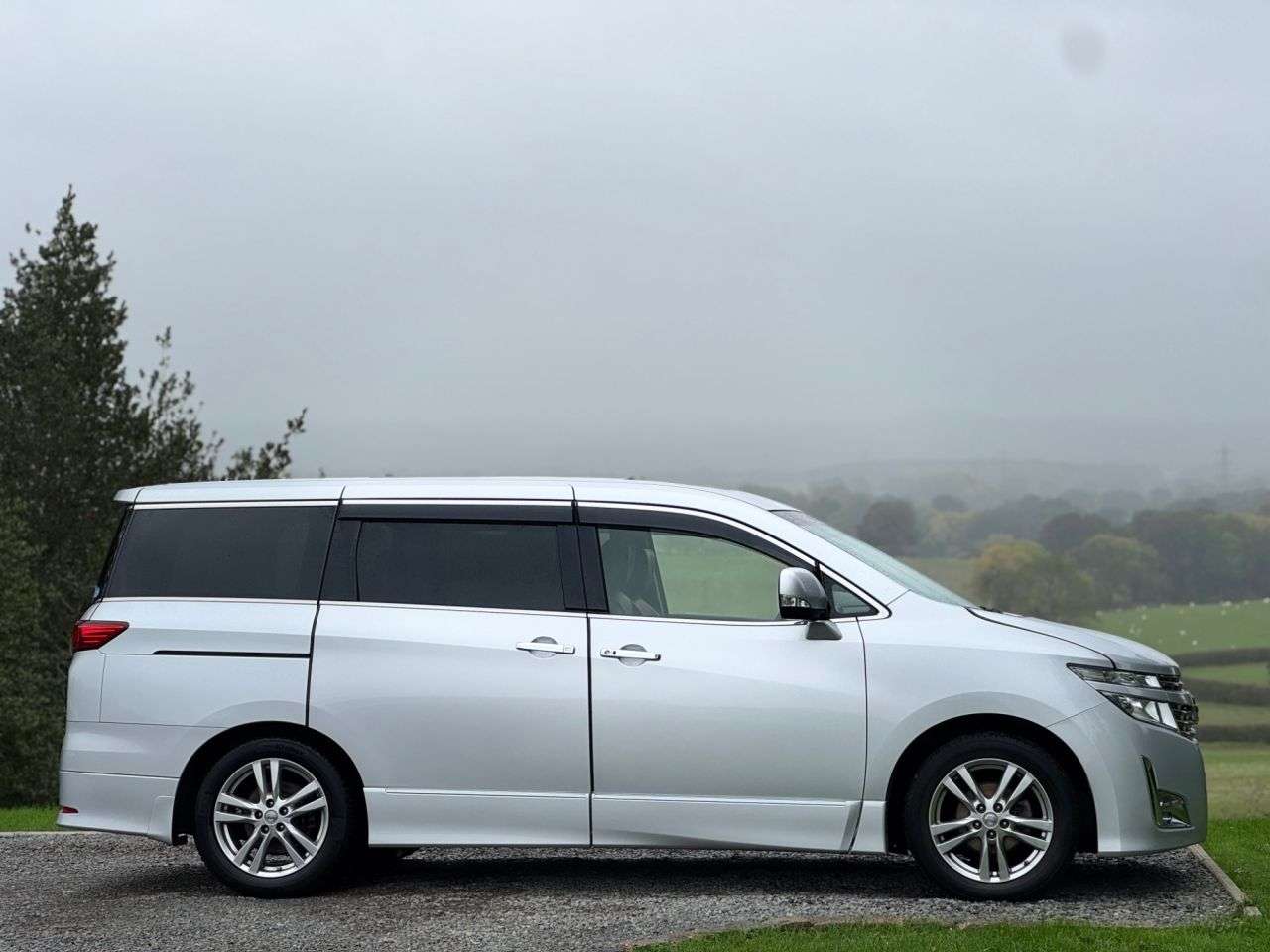 2012 NISSAN ELGRAND 2012 NISSAN ELGRAND