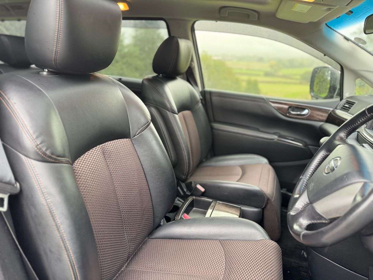 2012 NISSAN ELGRAND 2012 NISSAN ELGRAND