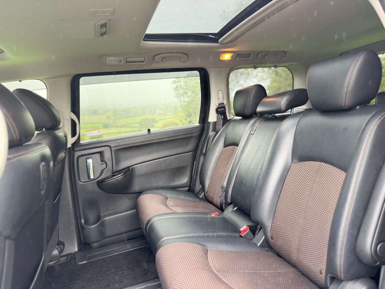 2012 NISSAN ELGRAND 2012 NISSAN ELGRAND