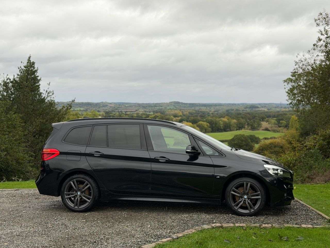 2017 BMW 2 SERIES GRAN TOURER 2017 BMW 2 SERIES GRAN TOURER