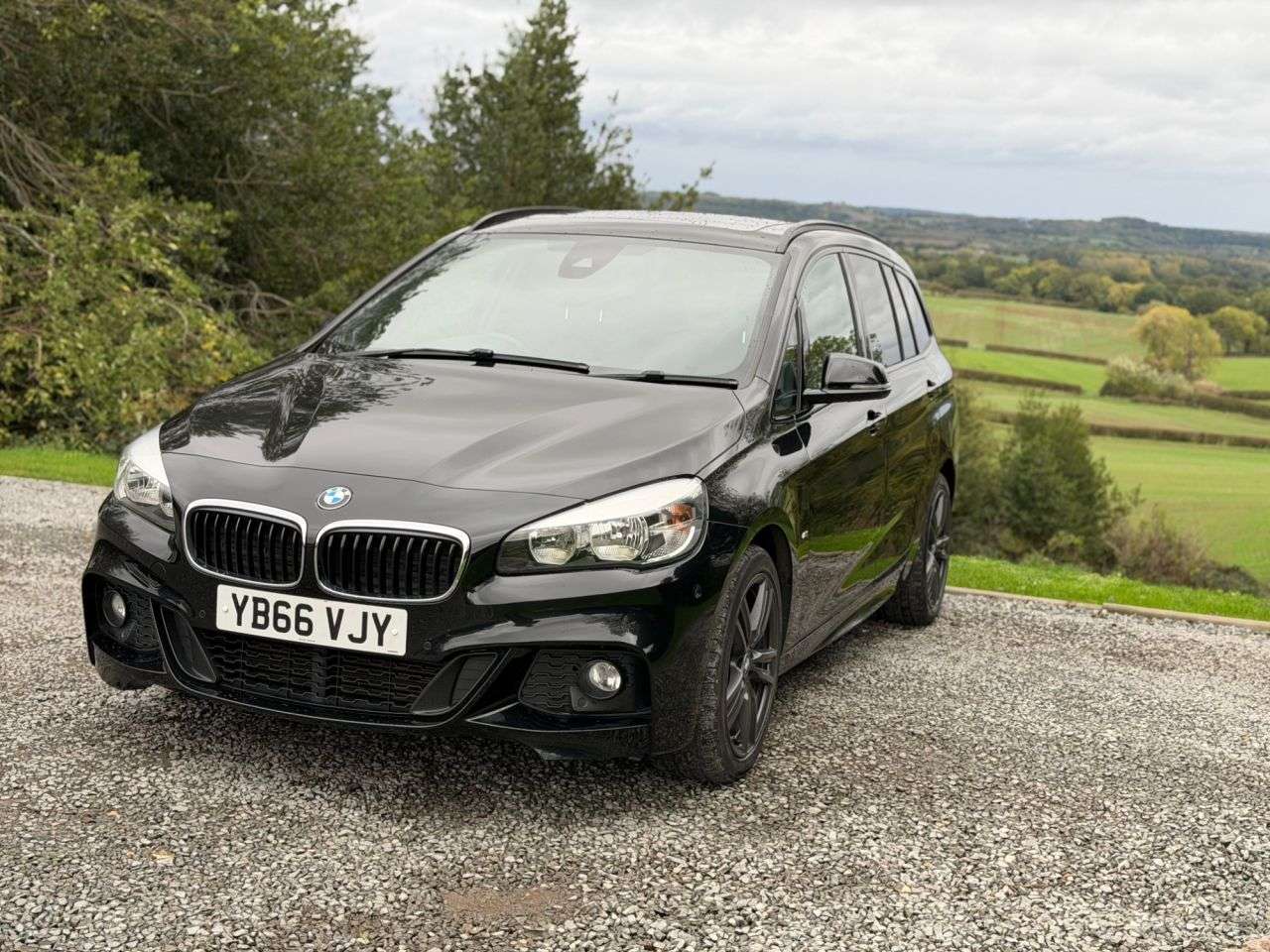 2017 BMW 2 SERIES GRAN TOURER 2017 BMW 2 SERIES GRAN TOURER