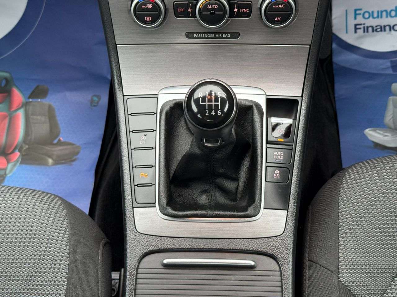 2013 VOLKSWAGEN PASSAT 2013 VOLKSWAGEN PASSAT