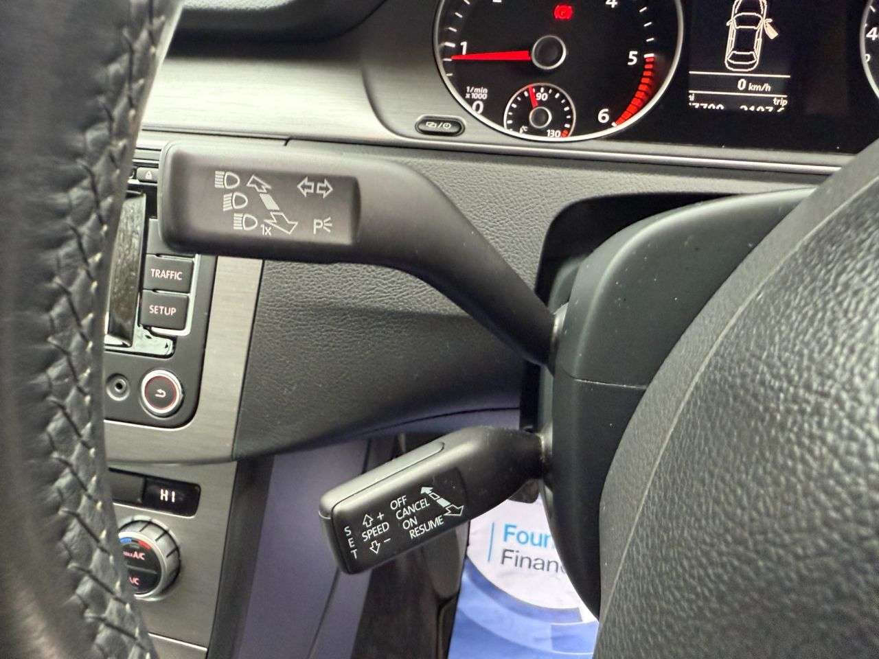 2013 VOLKSWAGEN PASSAT 2013 VOLKSWAGEN PASSAT