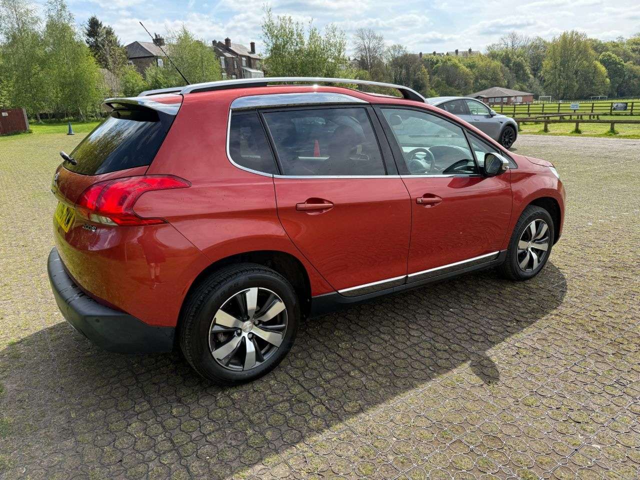 2016 PEUGEOT 2008 2016 PEUGEOT 2008
