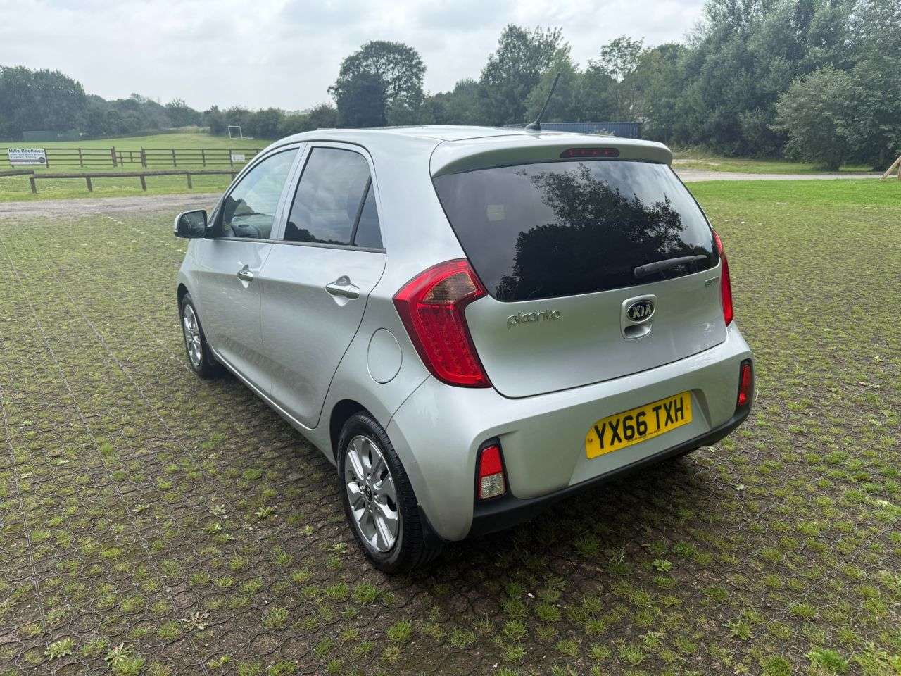2016 KIA PICANTO 2016 KIA PICANTO