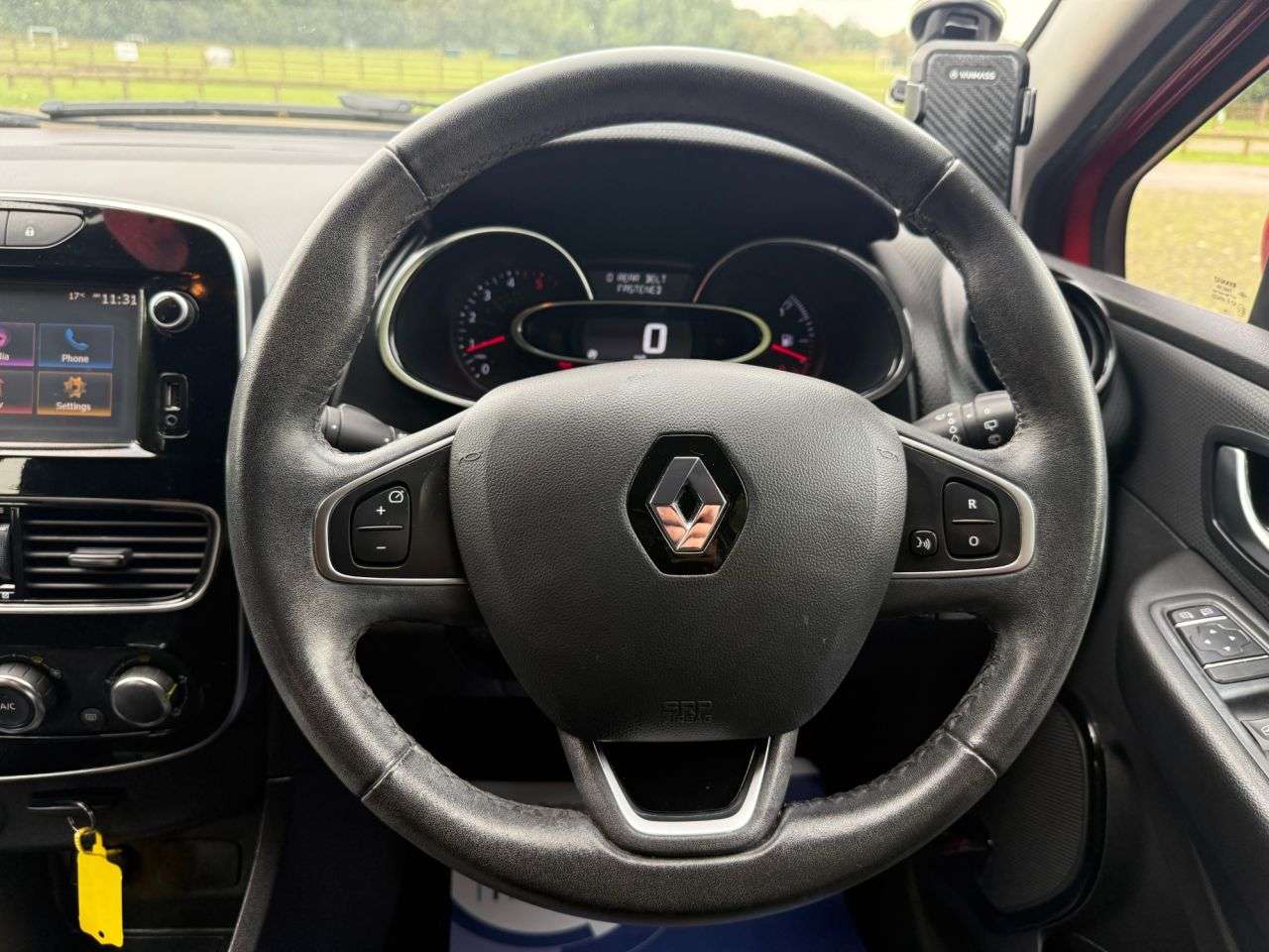 2016 RENAULT CLIO 2016 RENAULT CLIO