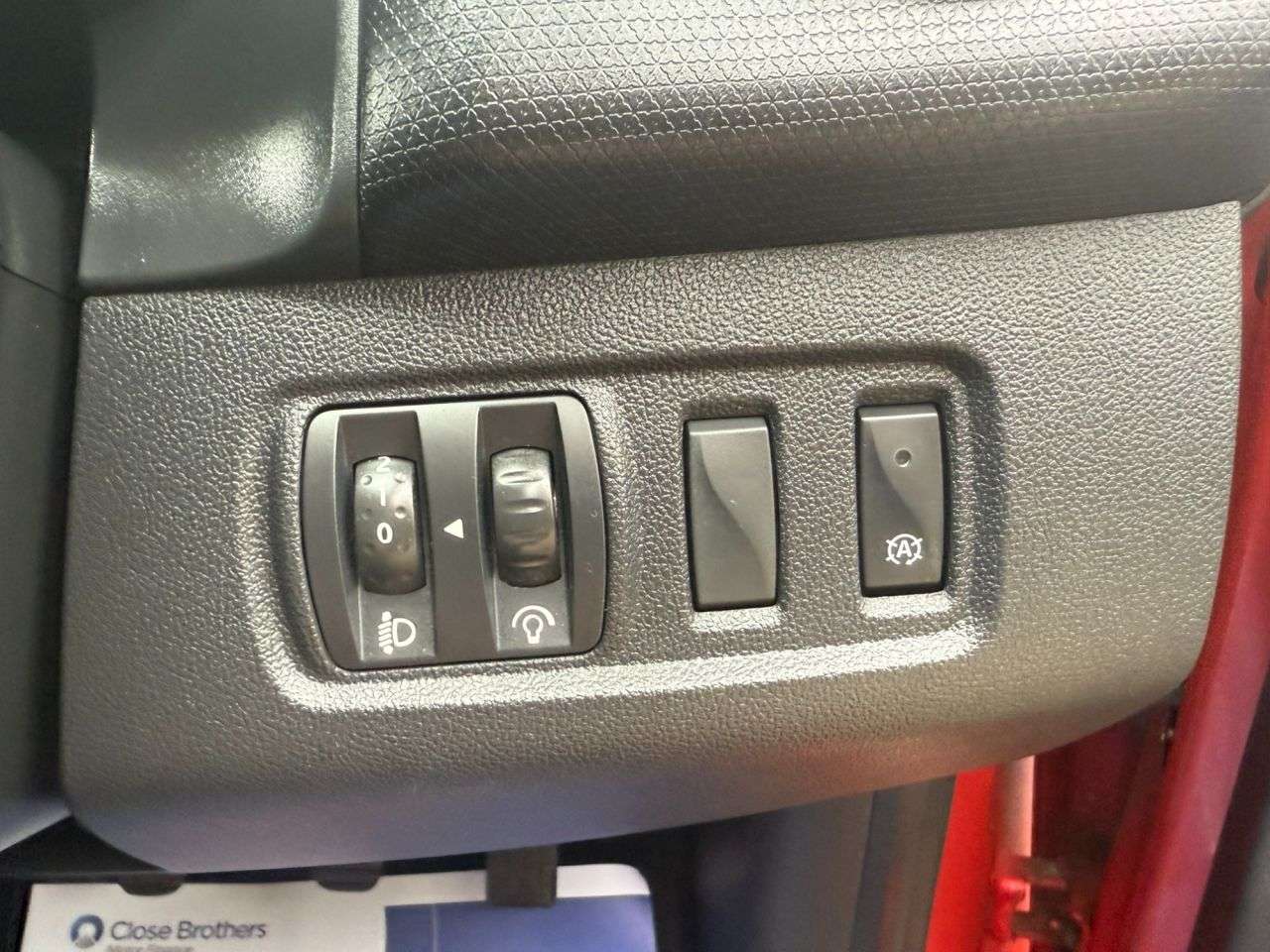 2016 RENAULT CLIO 2016 RENAULT CLIO