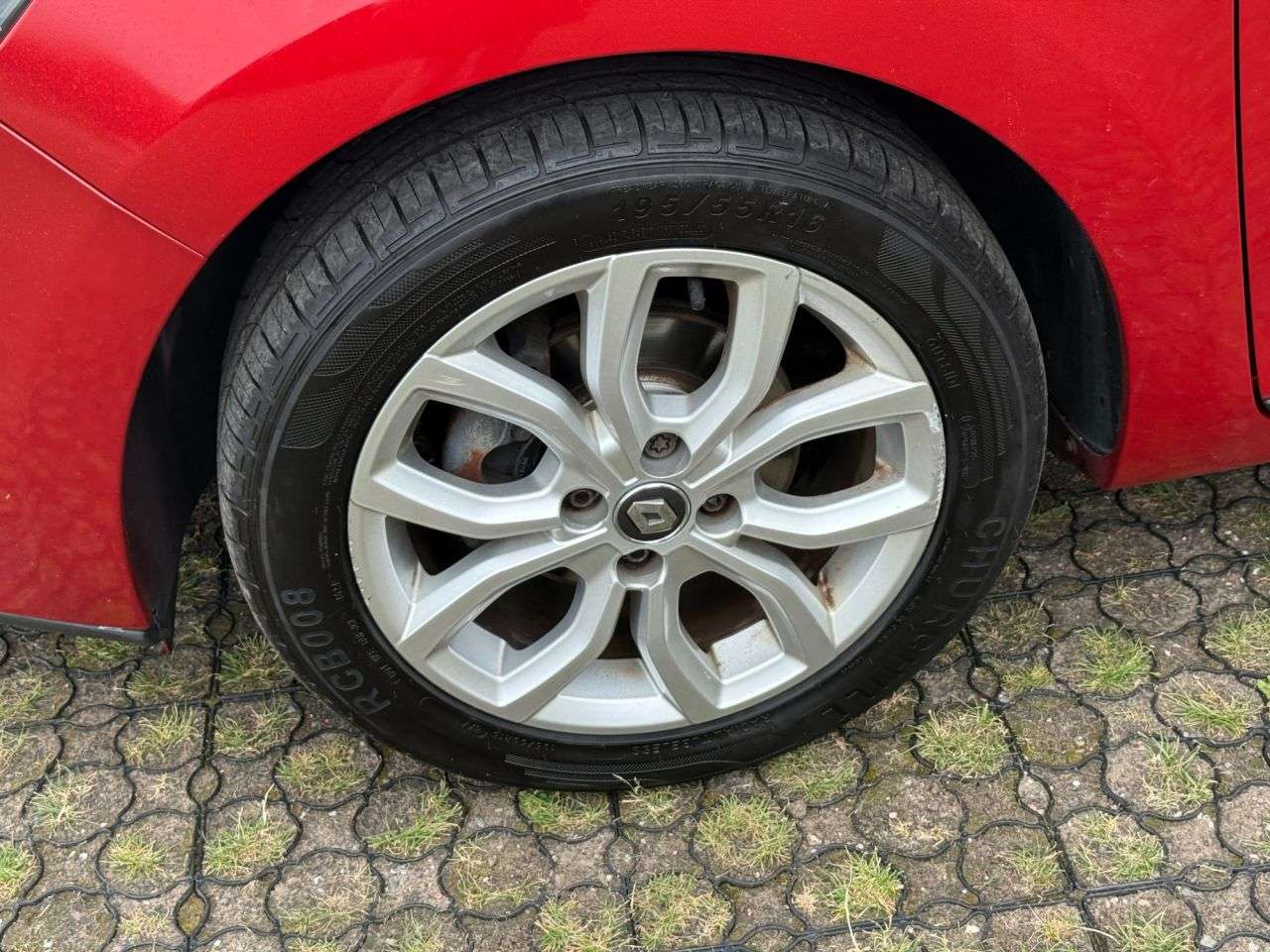 2016 RENAULT CLIO 2016 RENAULT CLIO