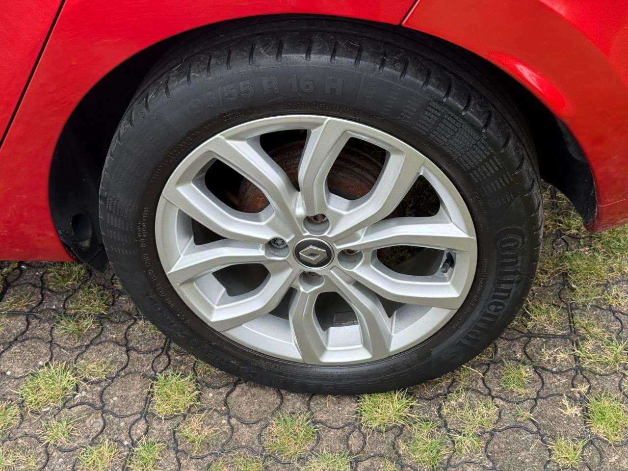 2016 RENAULT CLIO 2016 RENAULT CLIO