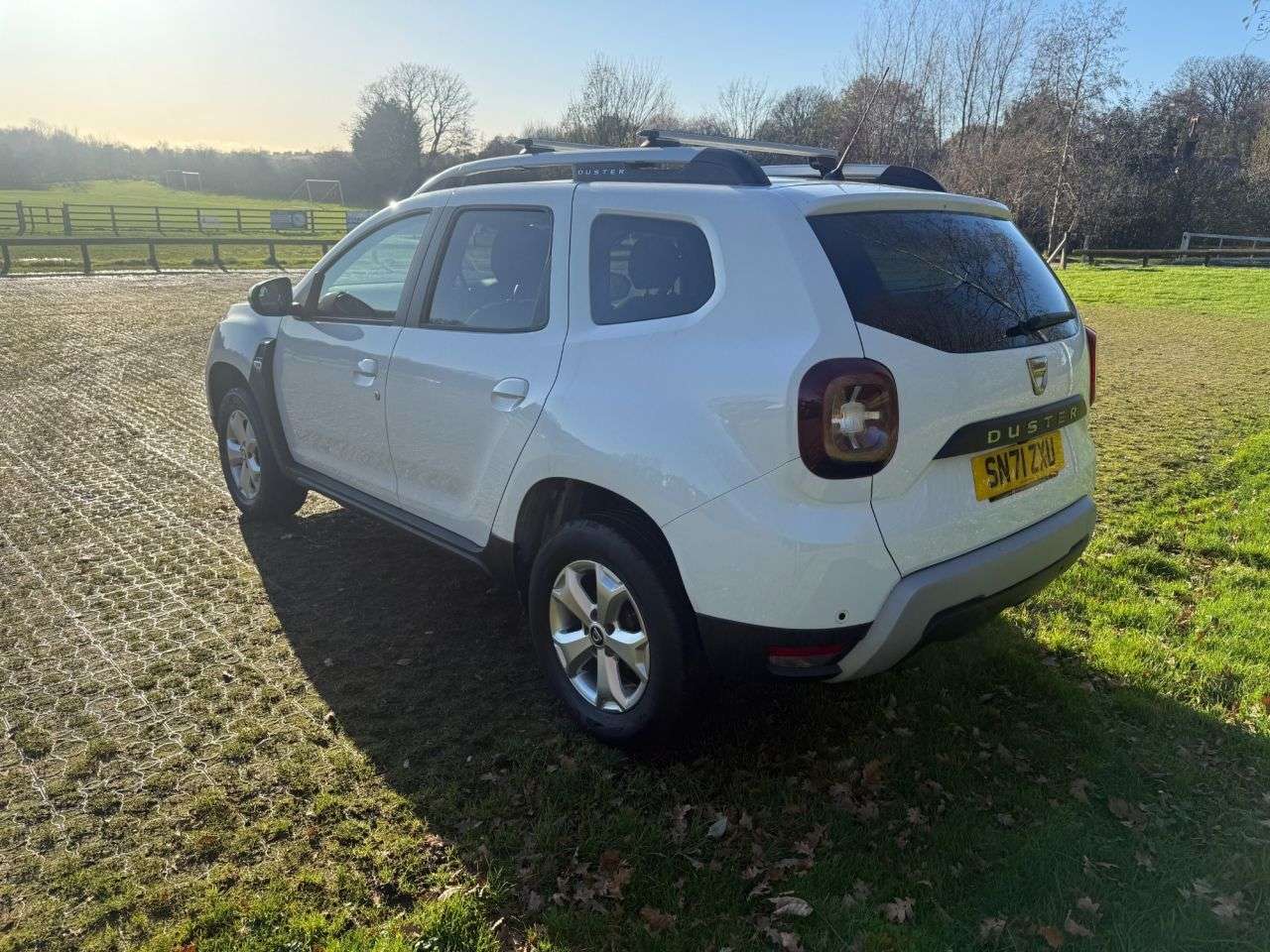 A 2021 DACIA DUSTER 1.0 TCe Comfort SUV 5dr Petrol Manual Euro 6 (s/s) (90 ps) 1 Owner A 2021 DACIA DUSTER 1.0 TCe Comfort SUV 5dr Petrol Manual Euro 6 (s/s) (90 ps) 1 Owner