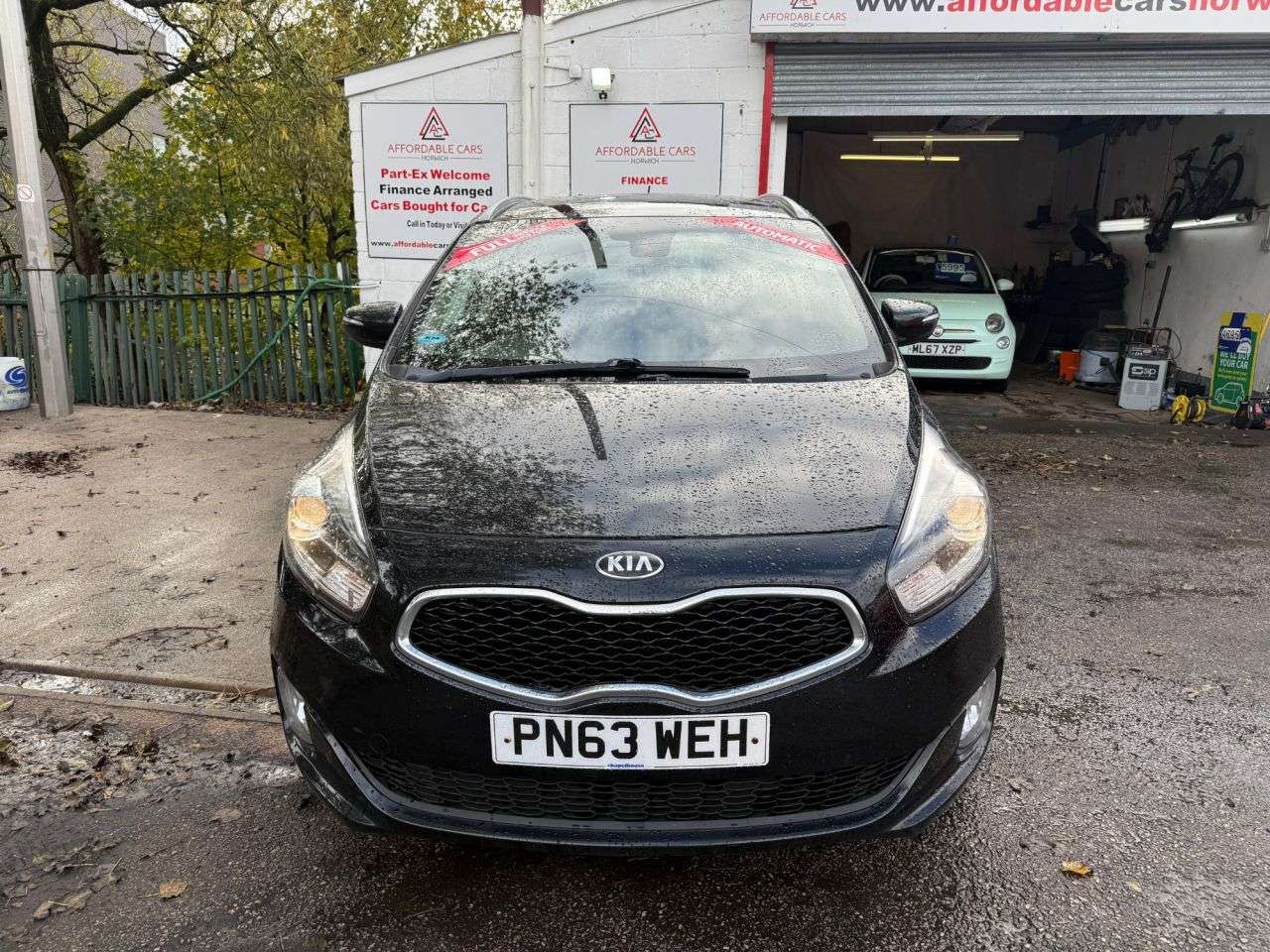 2013 KIA CARENS 2013 KIA CARENS