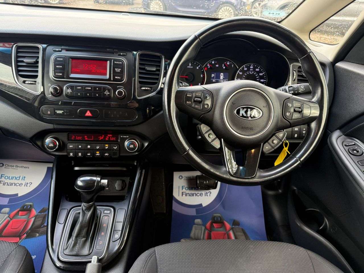 2013 KIA CARENS 2013 KIA CARENS