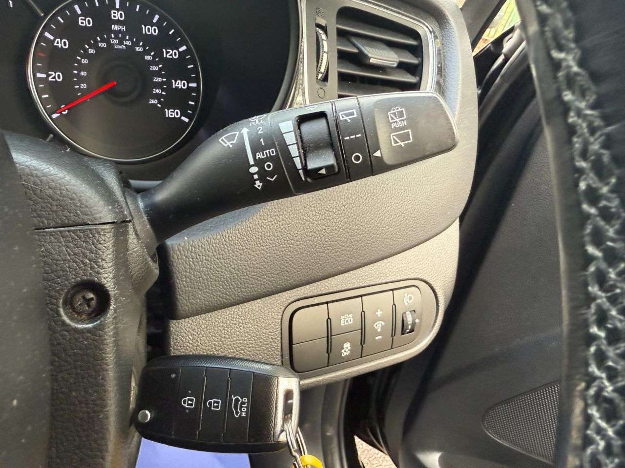 2013 KIA CARENS 2013 KIA CARENS