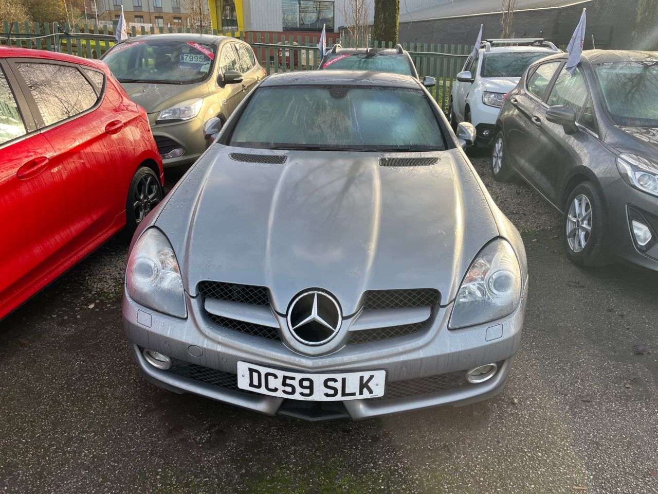A 2009 MERCEDES-BENZ SLK 3.5 SLK350 Convertible 2dr Petrol G-Tronic Euro 4 (305 ps) A 2009 MERCEDES-BENZ SLK 3.5 SLK350 Convertible 2dr Petrol G-Tronic Euro 4 (305 ps)