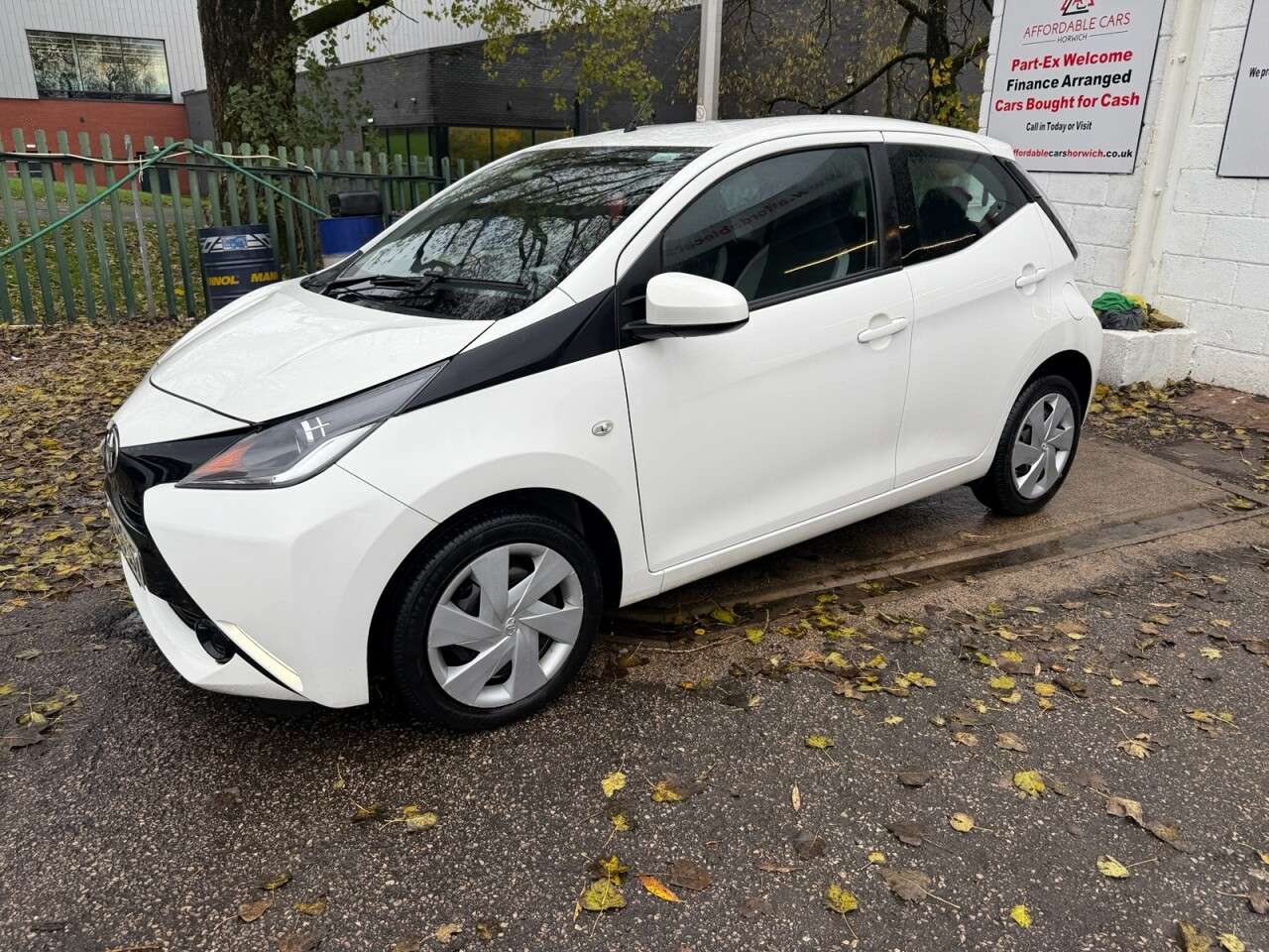 2017 TOYOTA AYGO 2017 TOYOTA AYGO