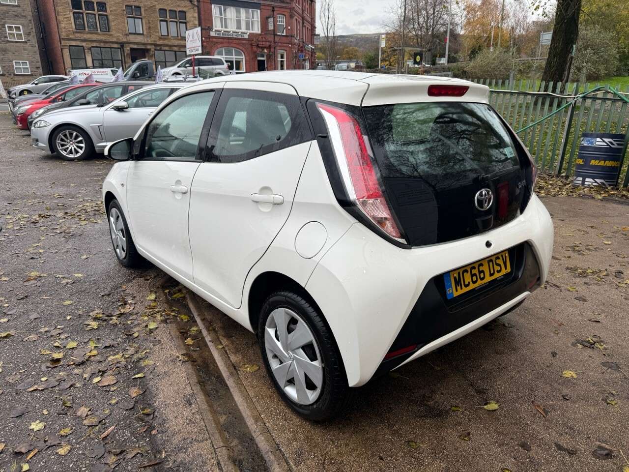 2017 TOYOTA AYGO 2017 TOYOTA AYGO