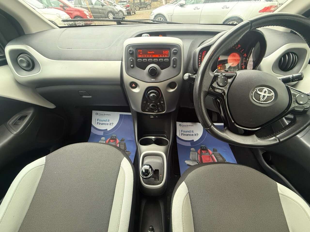 2017 TOYOTA AYGO 2017 TOYOTA AYGO