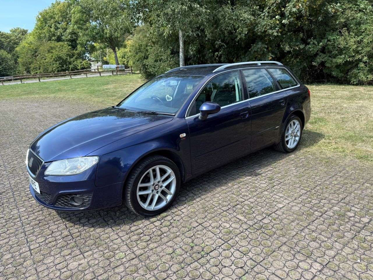 A 2011 SEAT EXEO TDI CR SE TECH A 2011 SEAT EXEO TDI CR SE TECH