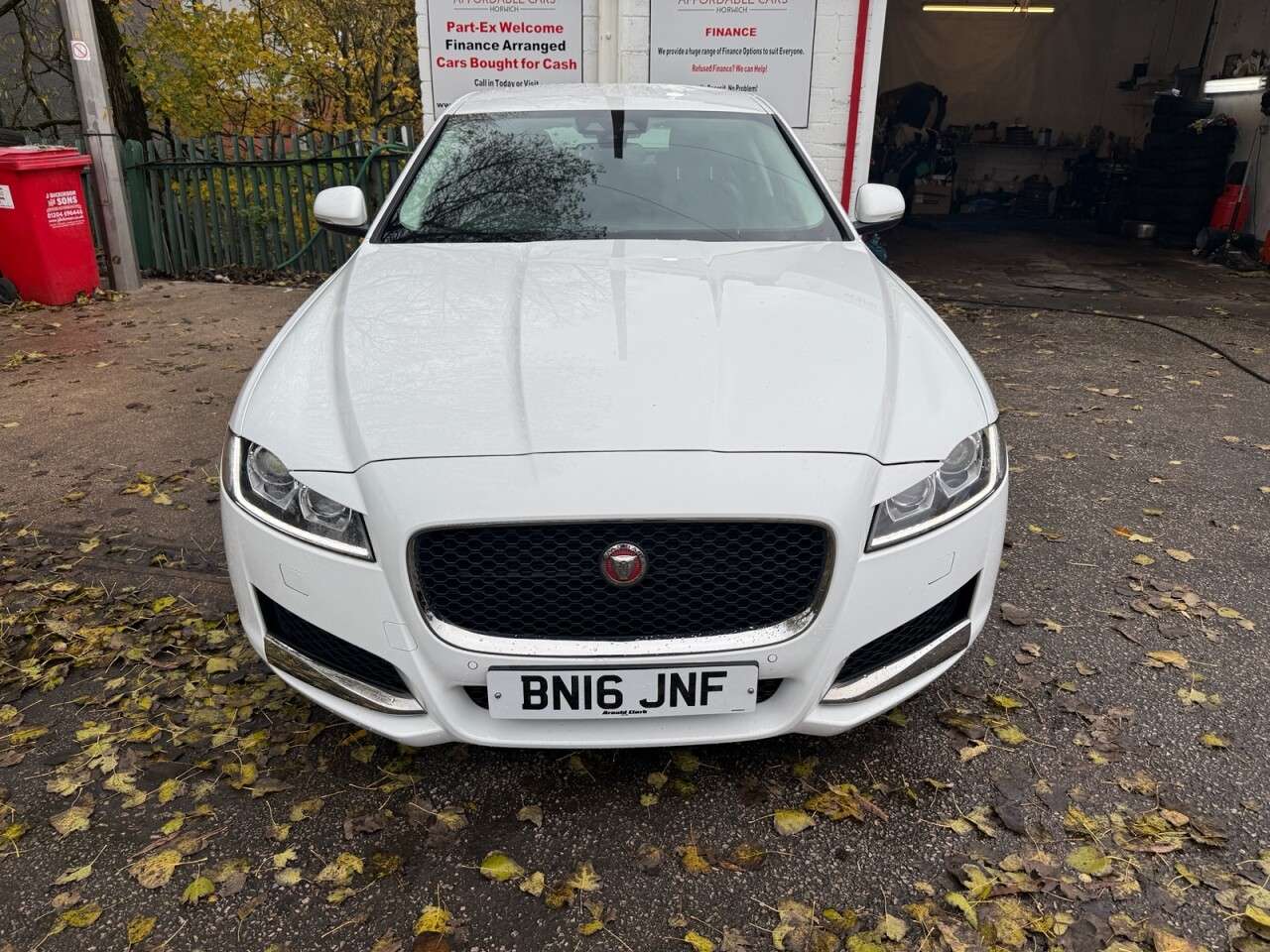 2016 JAGUAR XF 2016 JAGUAR XF