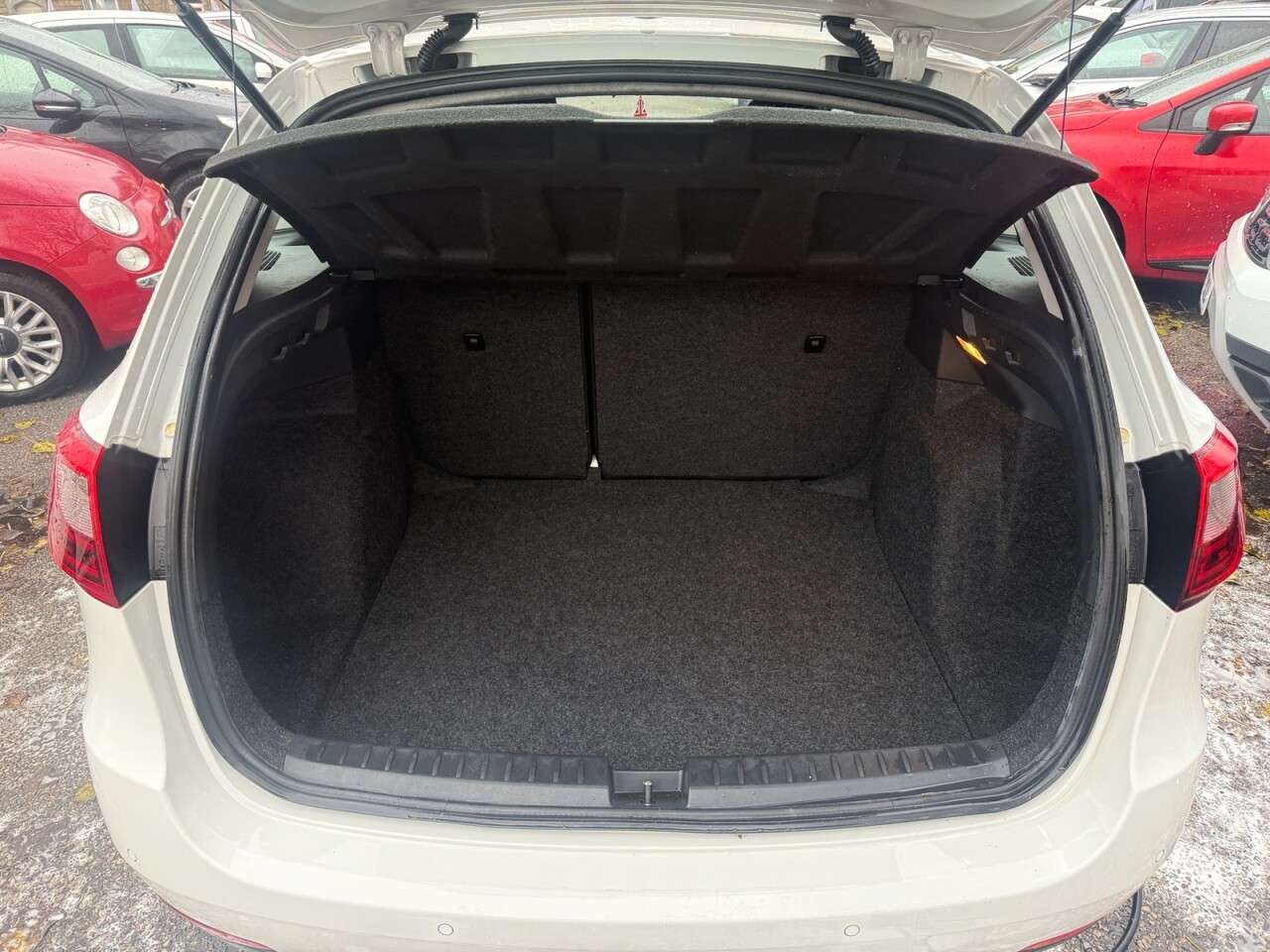 2013 SEAT IBIZA 2013 SEAT IBIZA