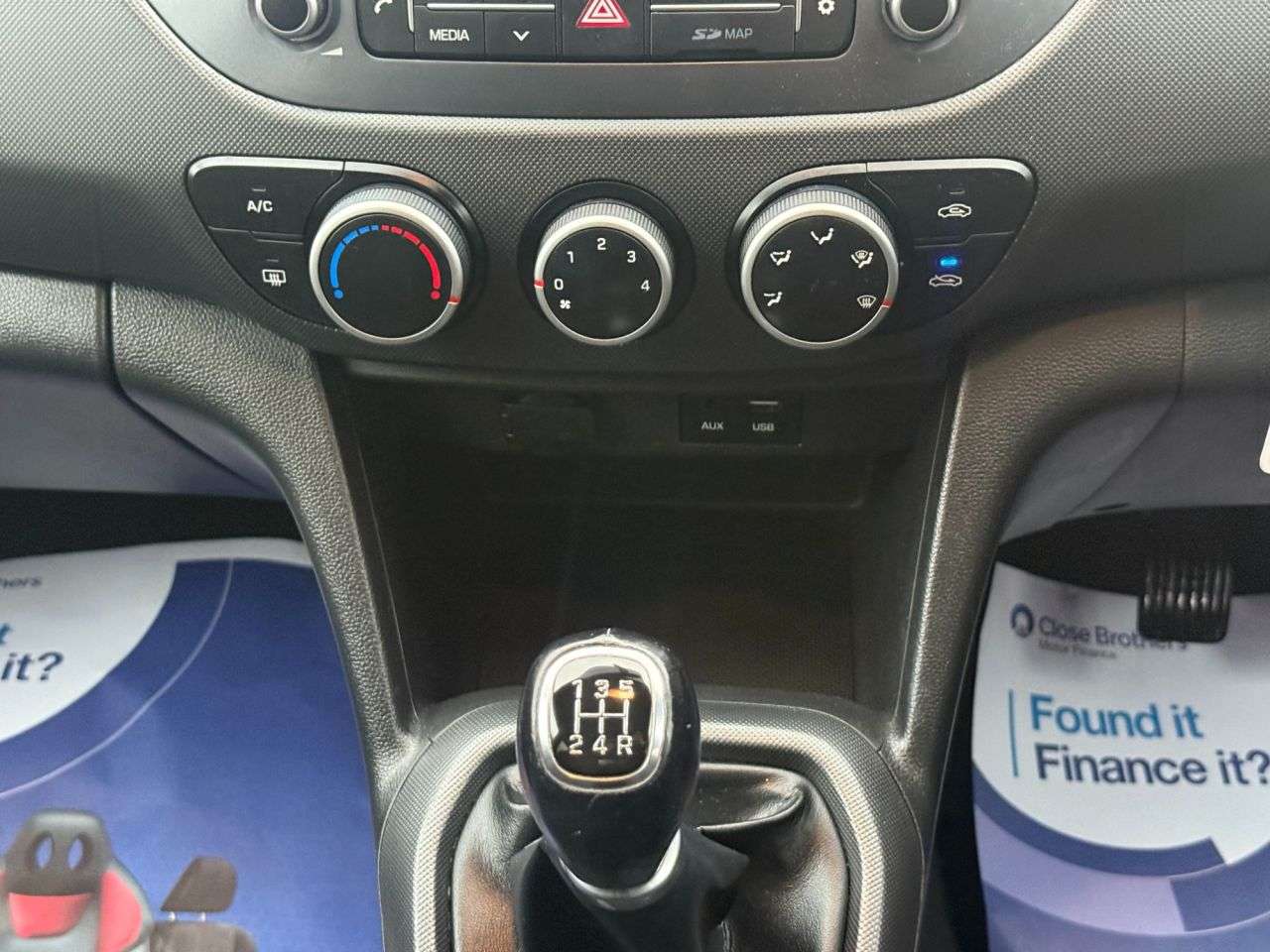 2018 HYUNDAI I10 2018 HYUNDAI I10