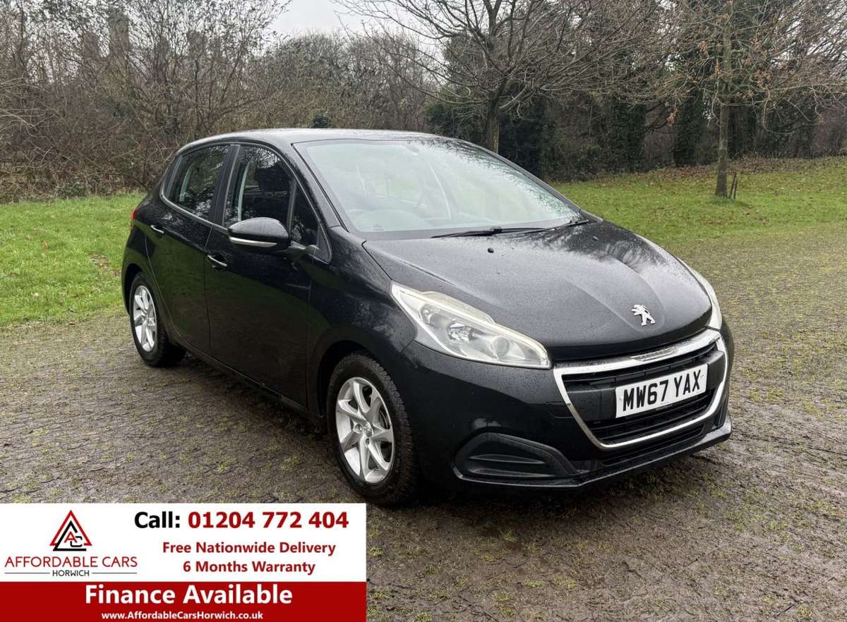 Check out this Peugeot 208 2017 Petrol Manual