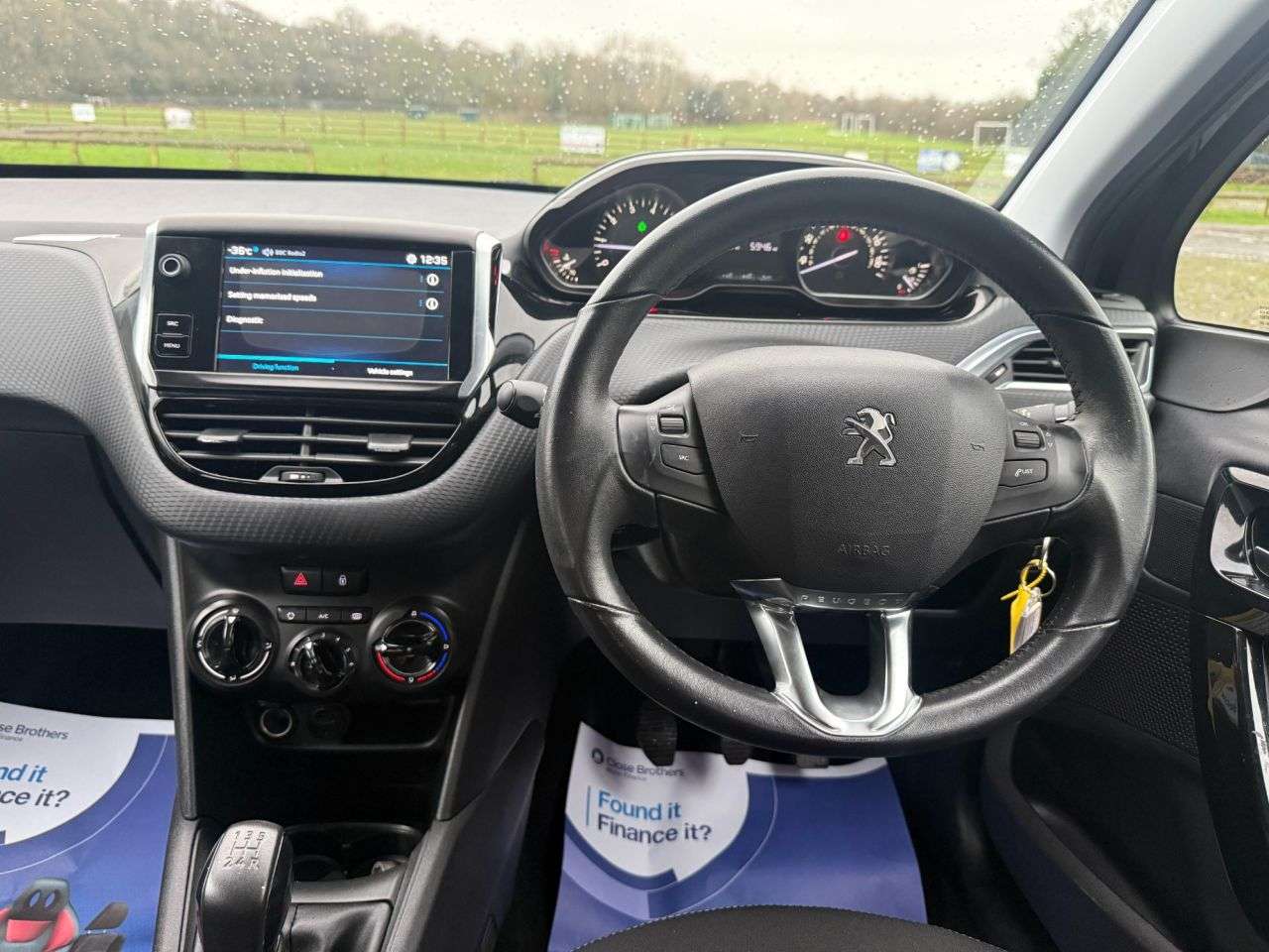 2017 PEUGEOT 208 2017 PEUGEOT 208