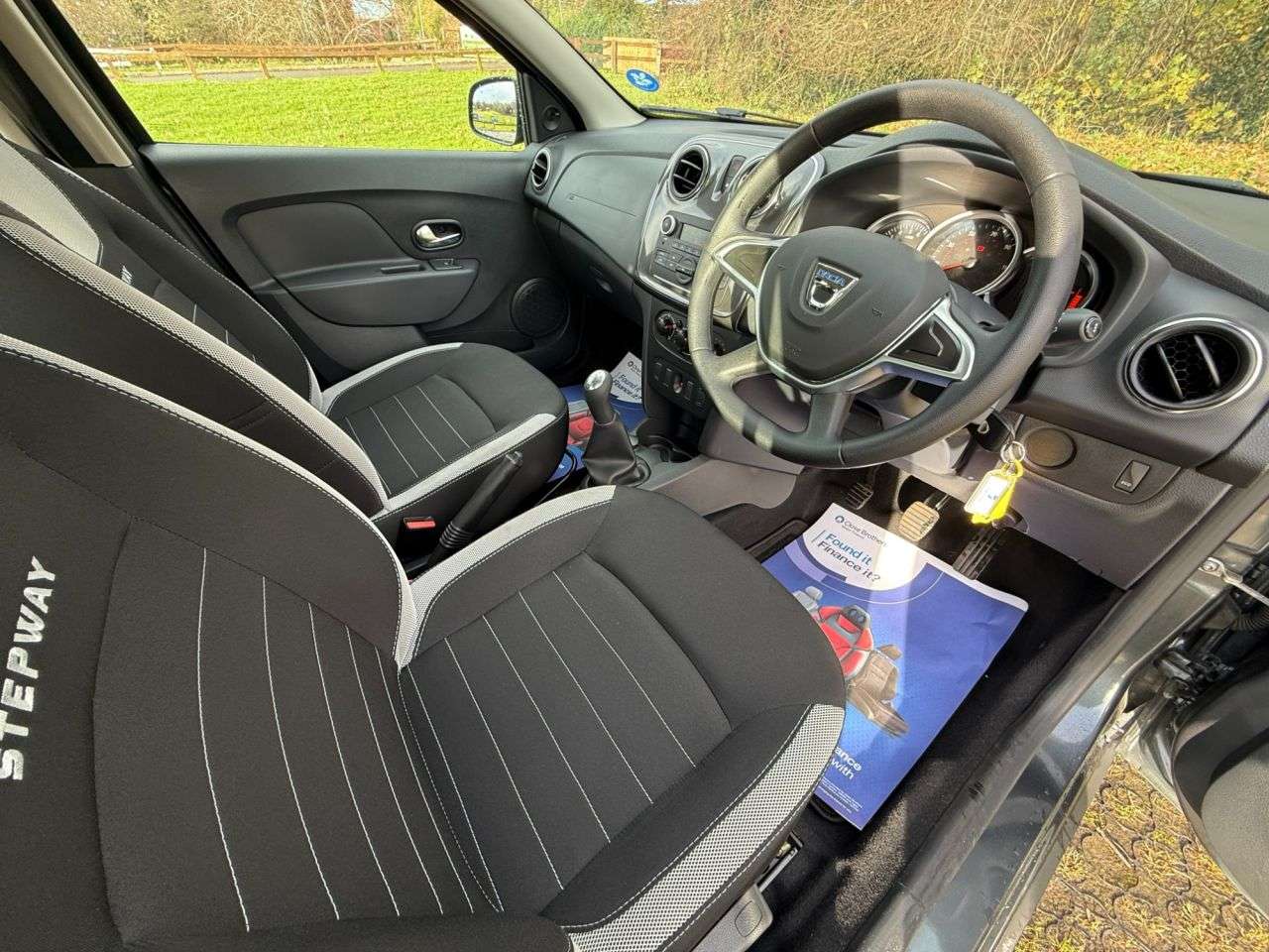 2017 DACIA SANDERO STEPWAY 2017 DACIA SANDERO STEPWAY