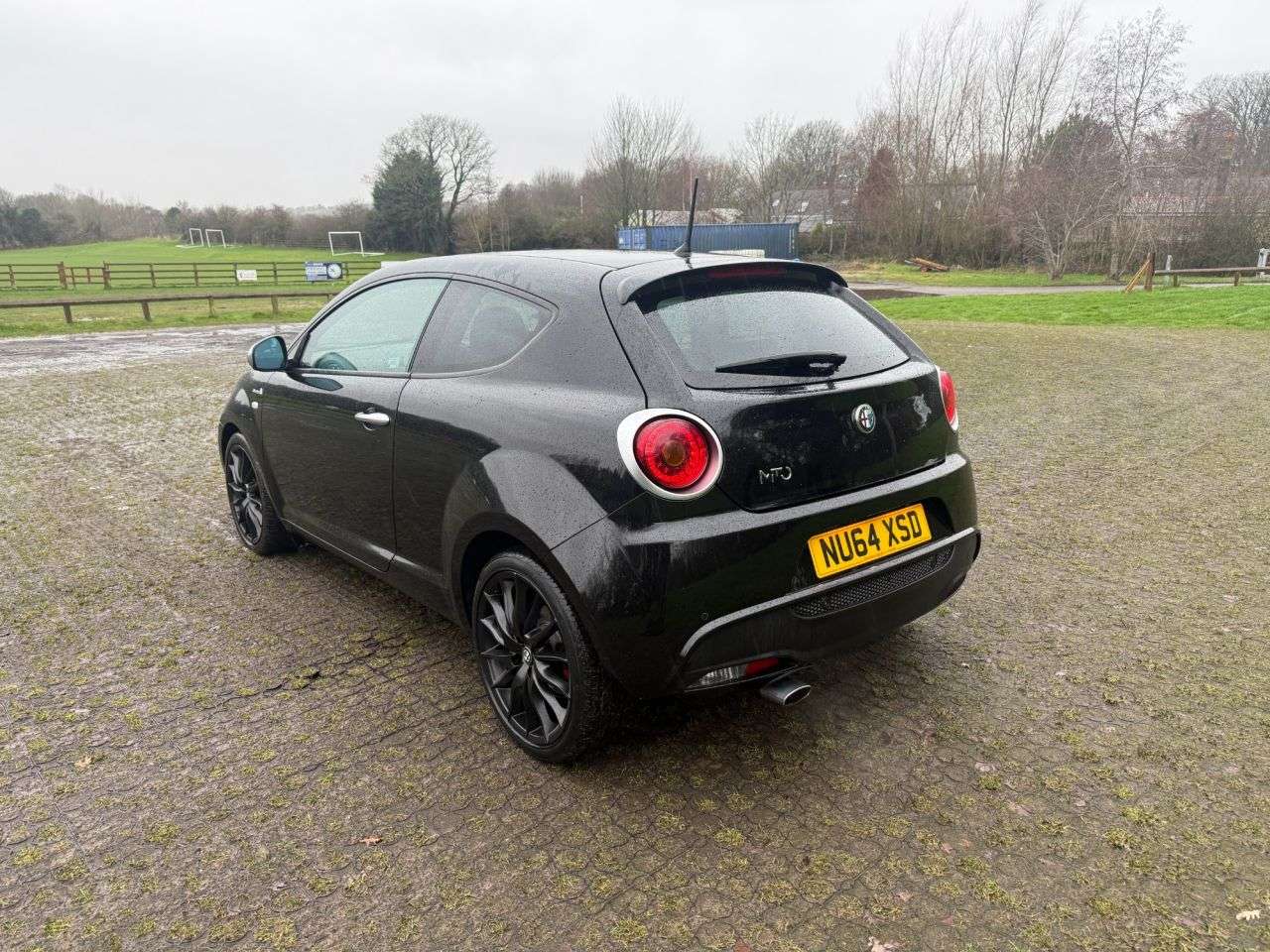 A 2014 ALFA ROMEO MITO 875 TB TwinAir Sportiva Hatchback 3dr Petrol Manual Euro 6 (s/s) (105 ps) A 2014 ALFA ROMEO MITO 875 TB TwinAir Sportiva Hatchback 3dr Petrol Manual Euro 6 (s/s) (105 ps)