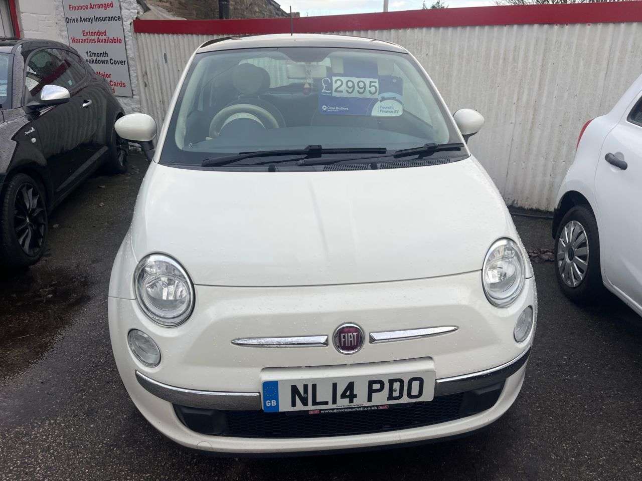 A 2014 FIAT 500 1.2 Lounge Hatchback 3dr Petrol Manual Euro 6 (s/s) (69 bhp) A 2014 FIAT 500 1.2 Lounge Hatchback 3dr Petrol Manual Euro 6 (s/s) (69 bhp)