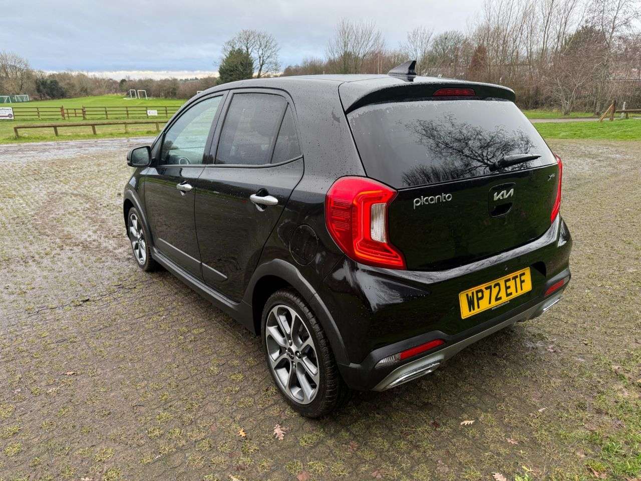 A 2023 KIA PICANTO 1.0 DPi X-Line S Hatchback 5dr Petrol AMT Euro 6 (s/s) (66 bhp) A 2023 KIA PICANTO 1.0 DPi X-Line S Hatchback 5dr Petrol AMT Euro 6 (s/s) (66 bhp)
