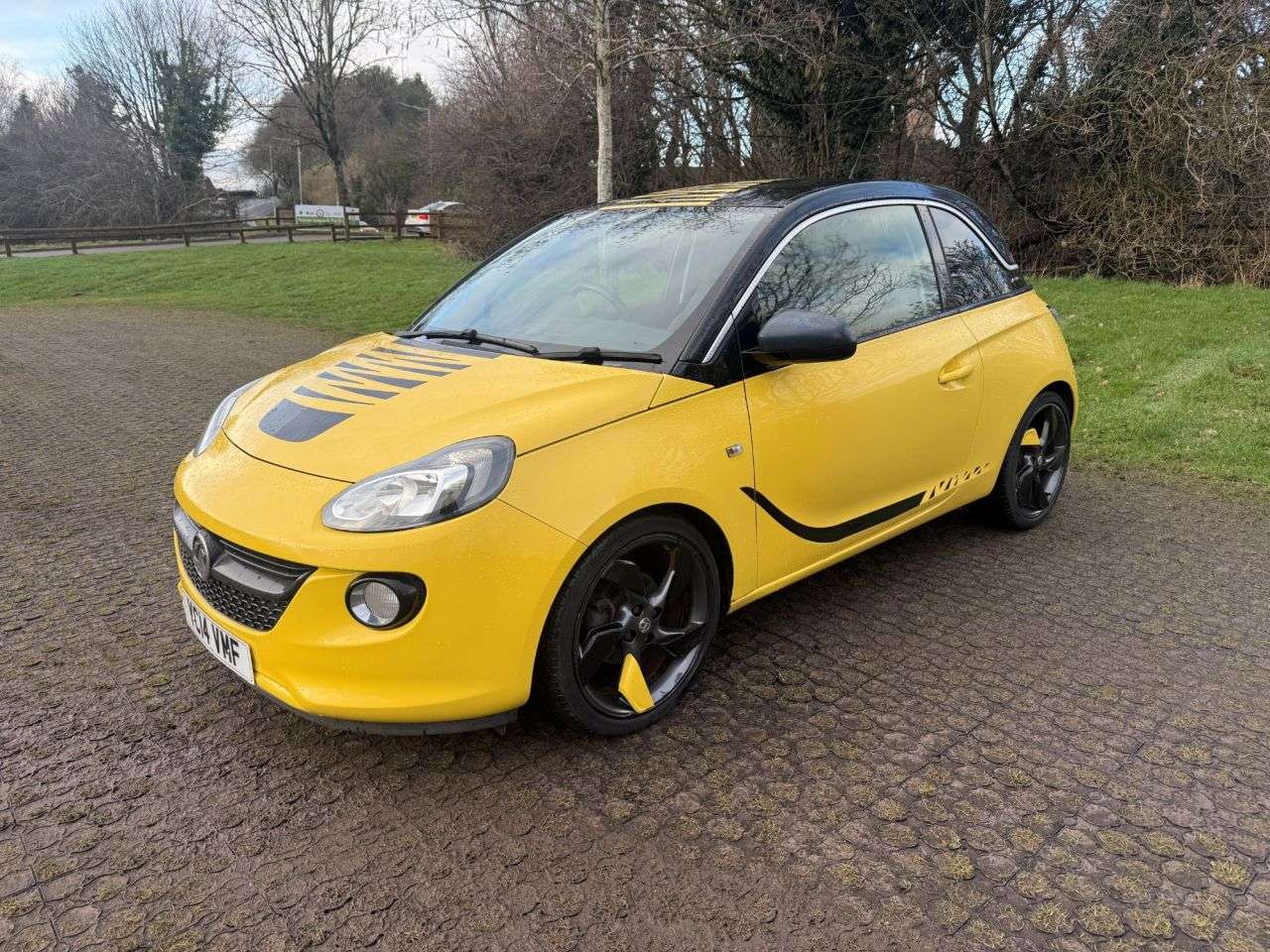 A 2014 VAUXHALL ADAM 1.4 16v SLAM Hatchback 3dr Petrol Manual Euro 5 (100 ps) 1 Owner Full Deale A 2014 VAUXHALL ADAM 1.4 16v SLAM Hatchback 3dr Petrol Manual Euro 5 (100 ps) 1 Owner Full Deale