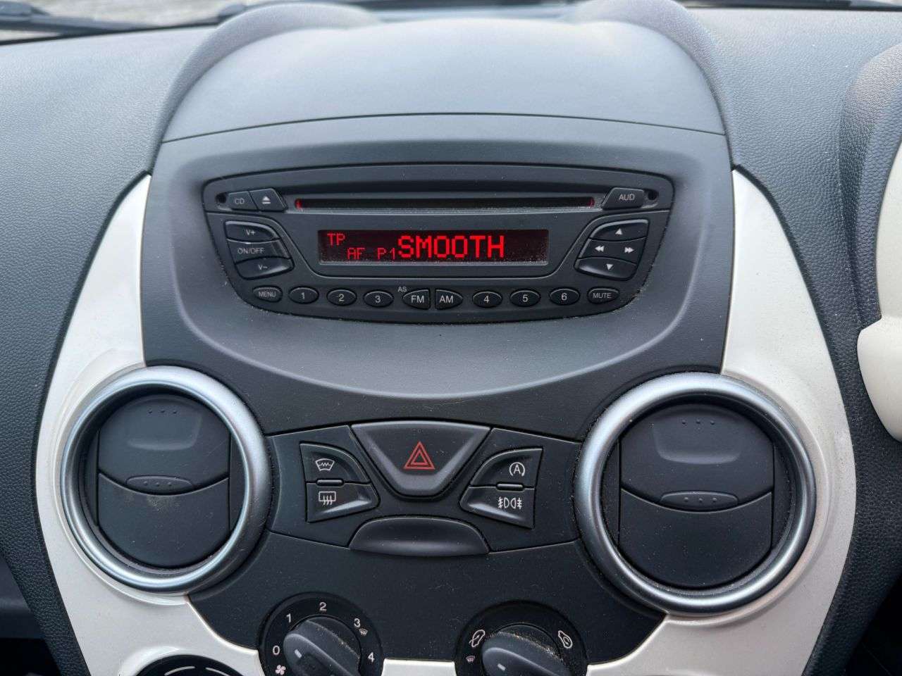 2014 FORD KA 2014 FORD KA