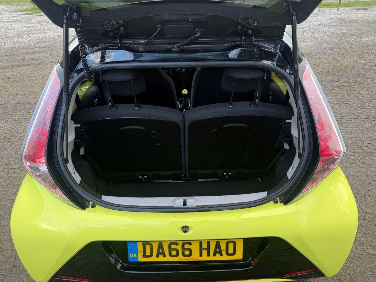 2016 TOYOTA AYGO 2016 TOYOTA AYGO